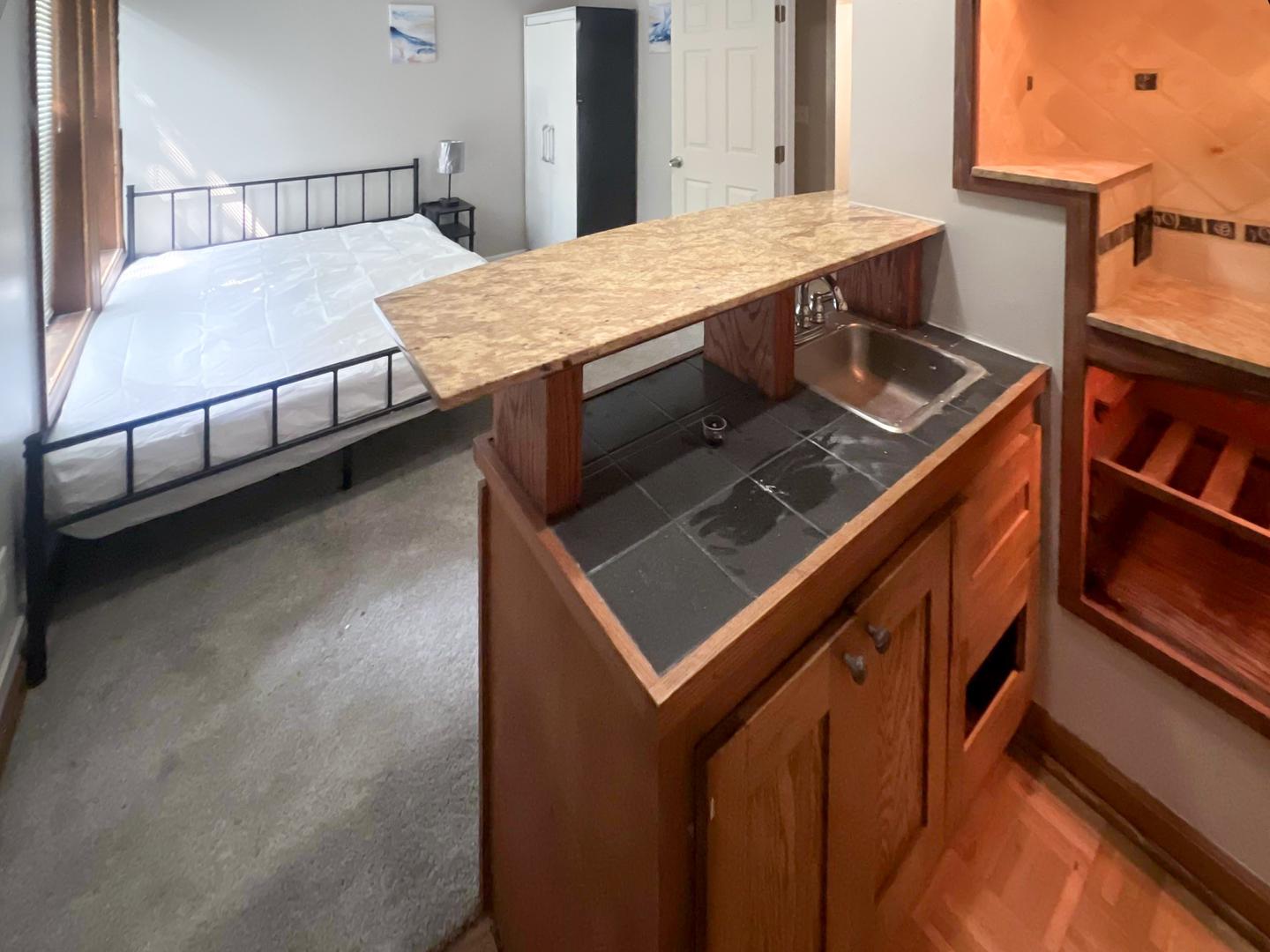 Wetbar Built-in
