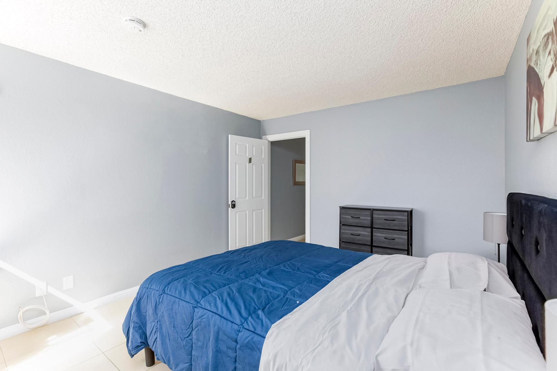 bedroom, detected:bed