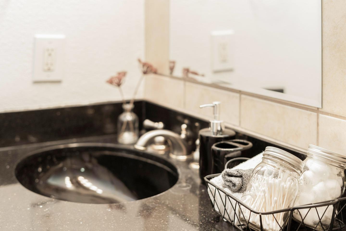 Bathroom(s)
