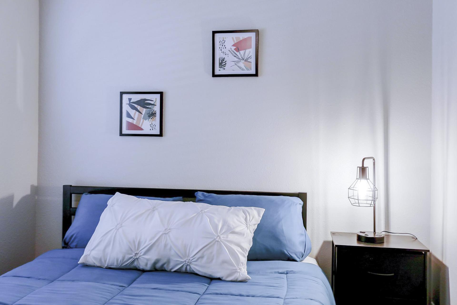 bedroom, detected:bed