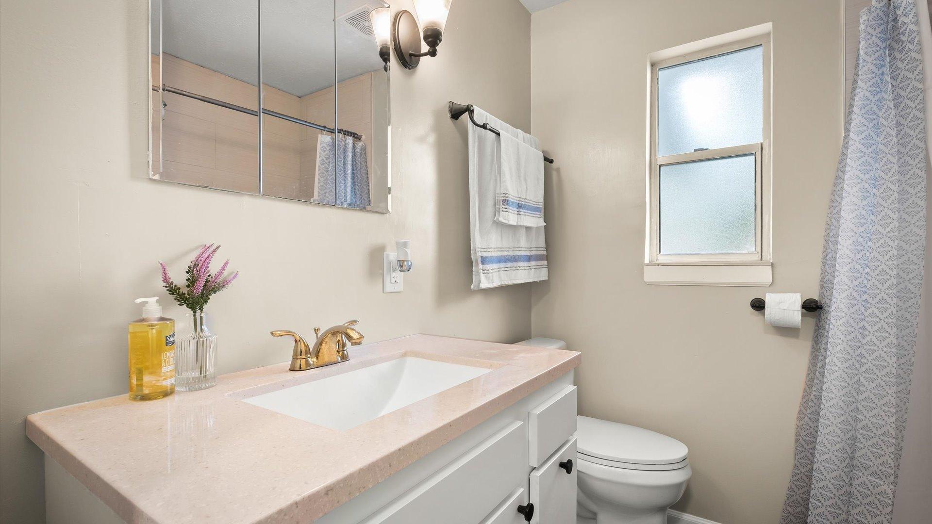 Bathroom 2