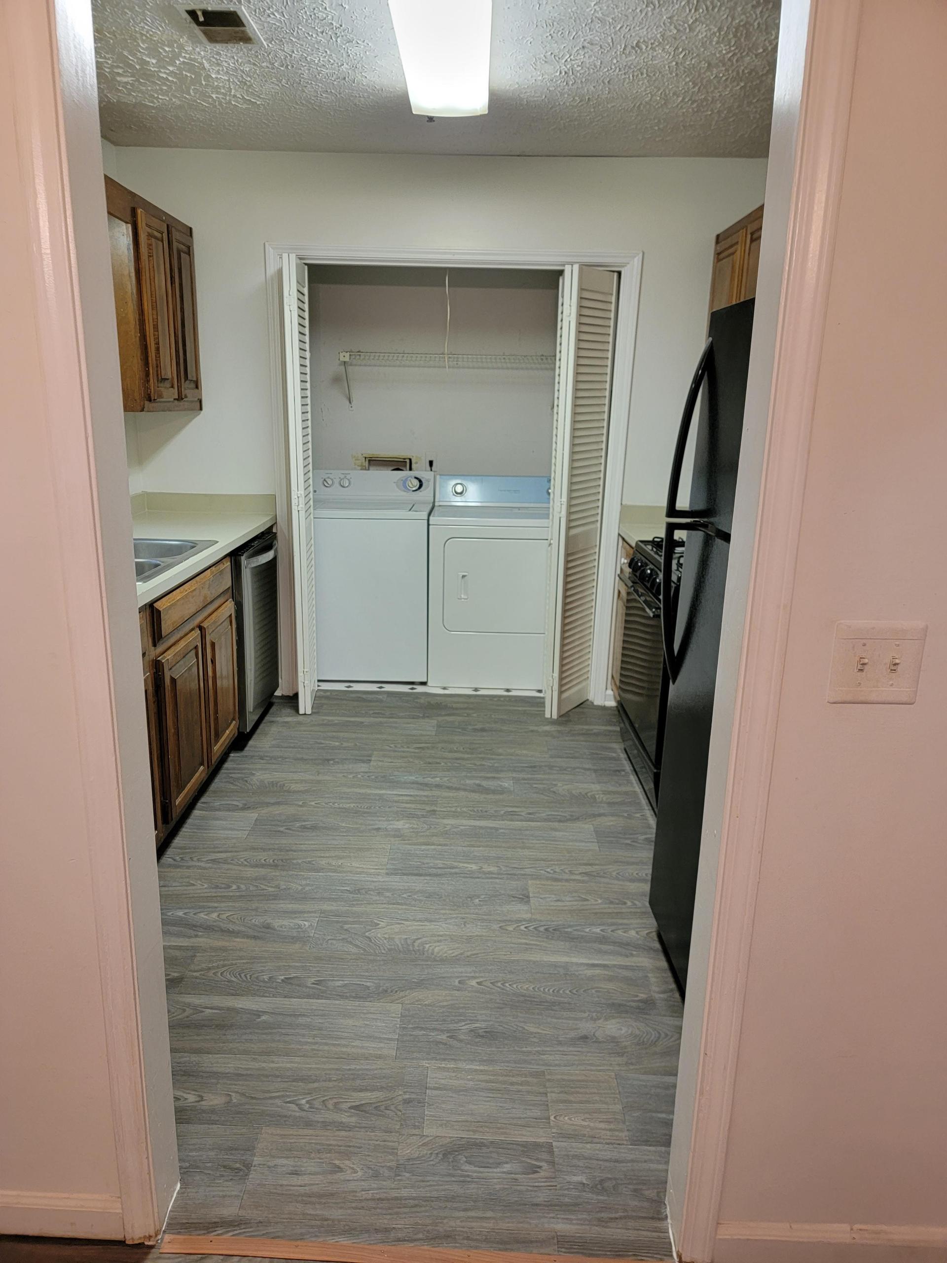 Common area washer and dryer