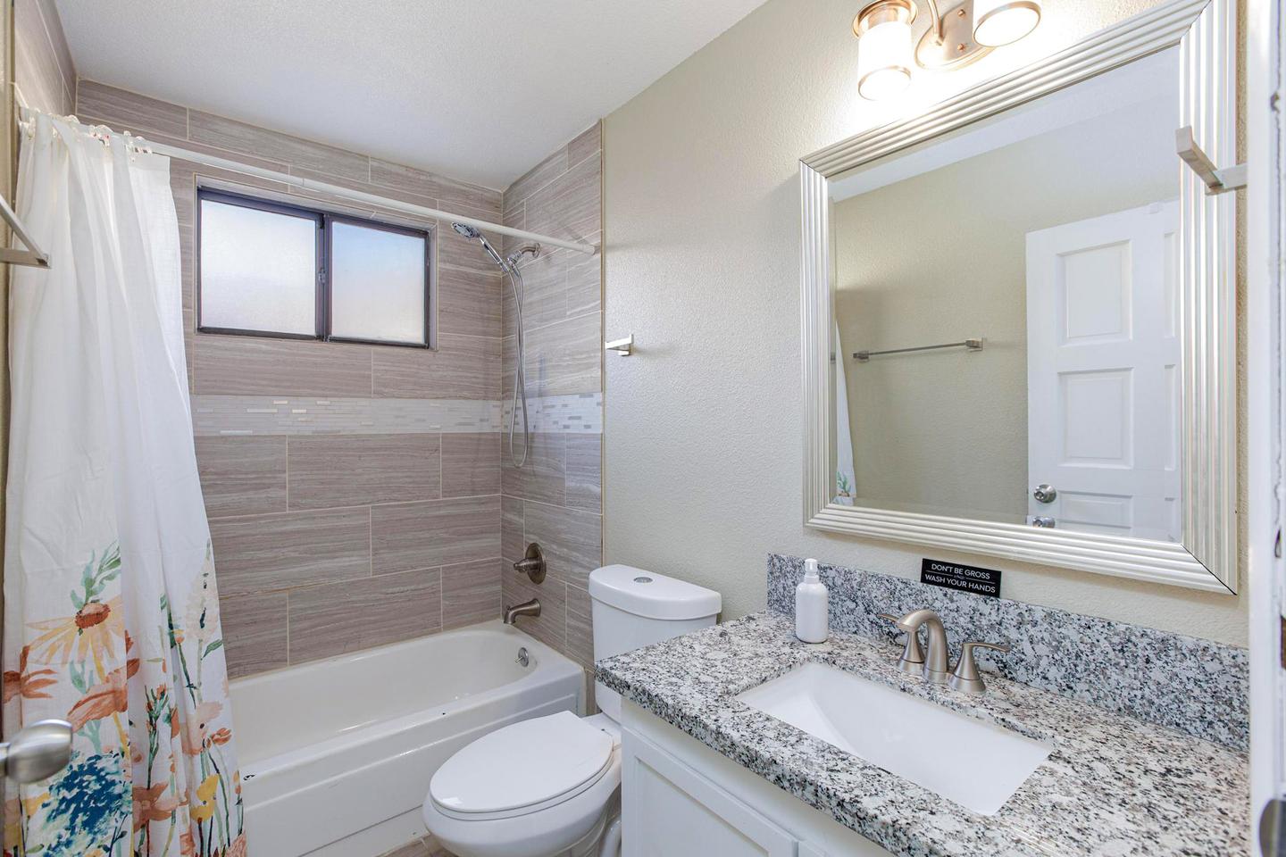 Bathroom(s)