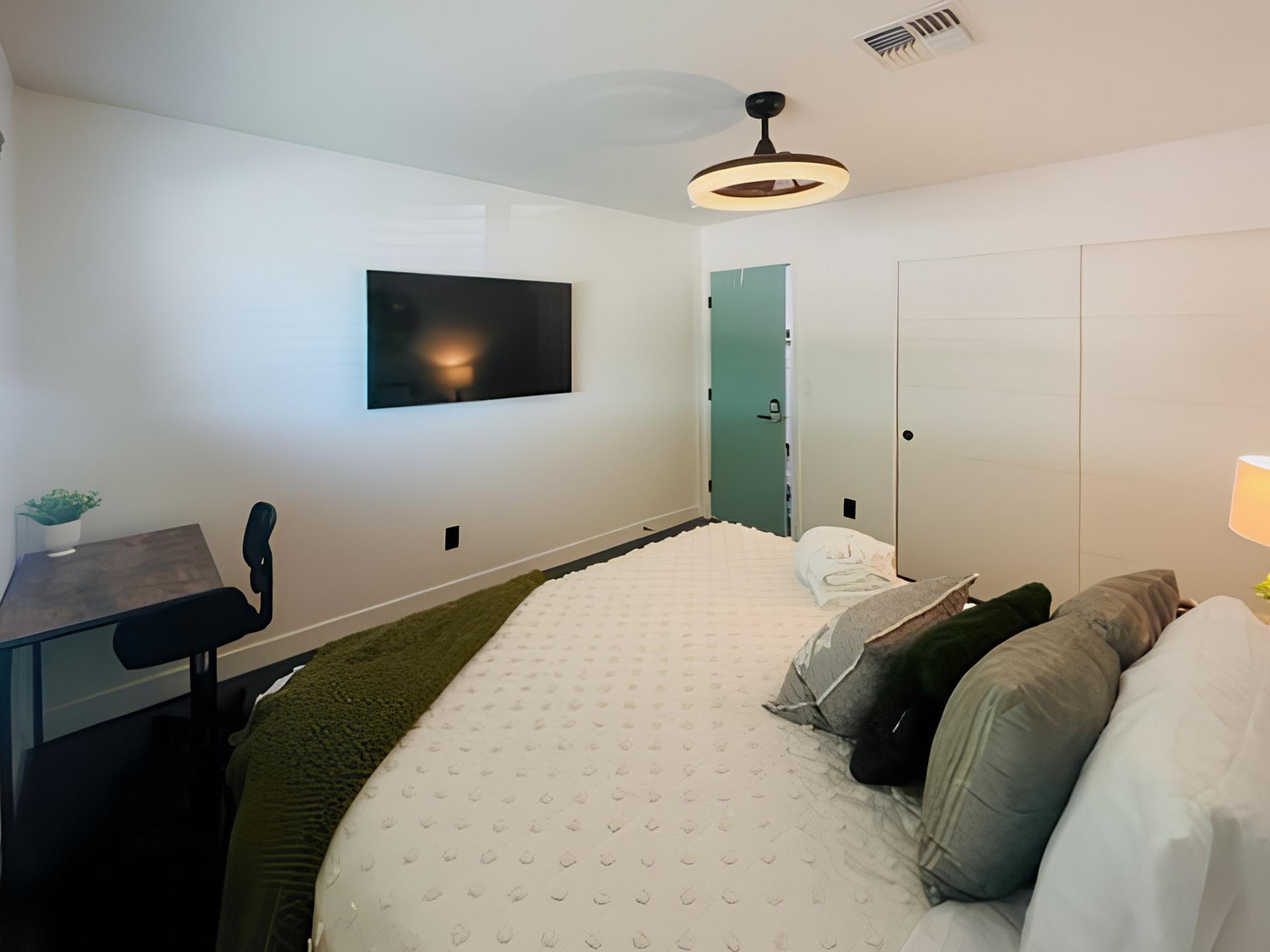 bedroom, detected:bed, window blind