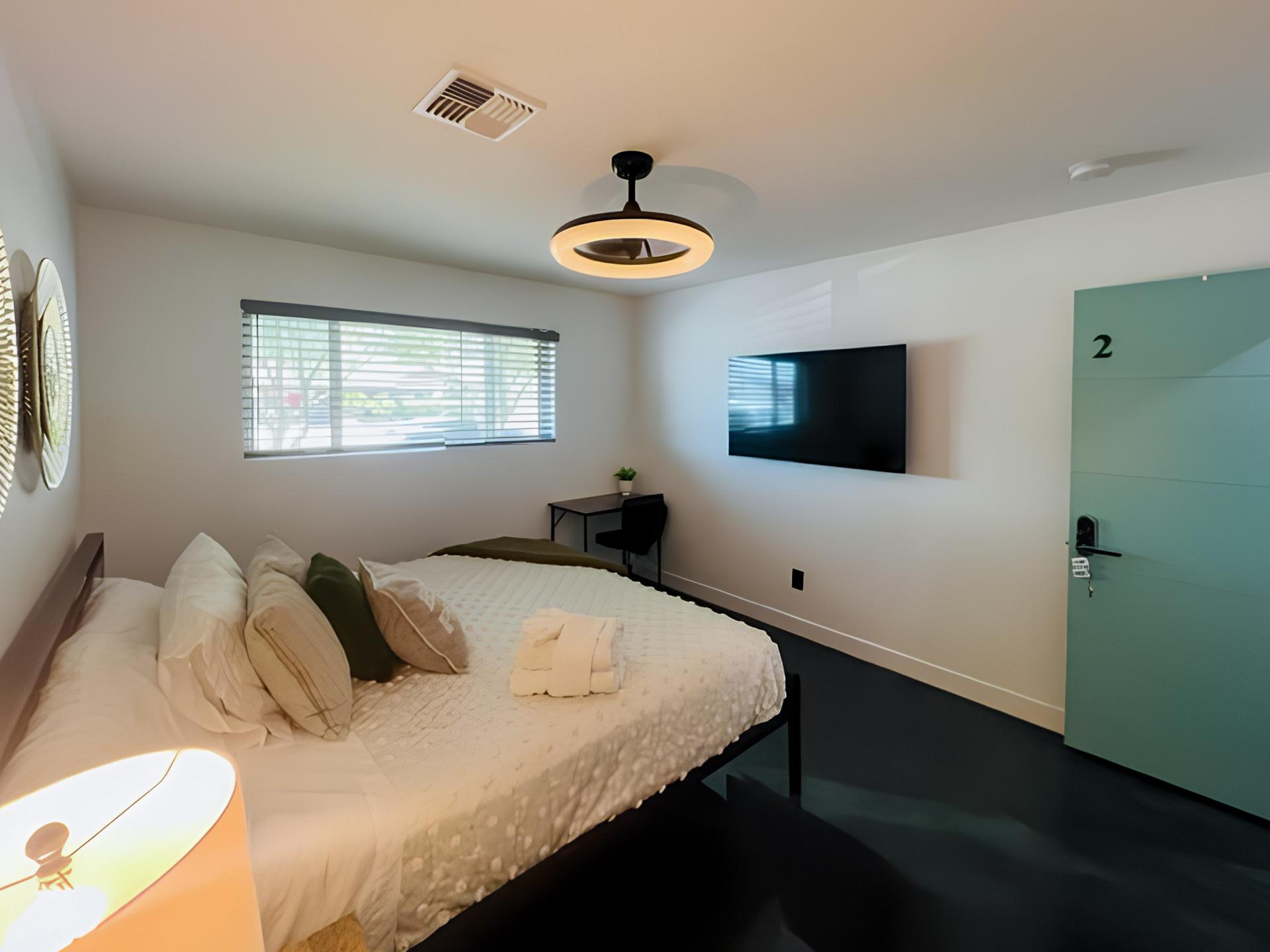 bedroom, detected:bed, window blind