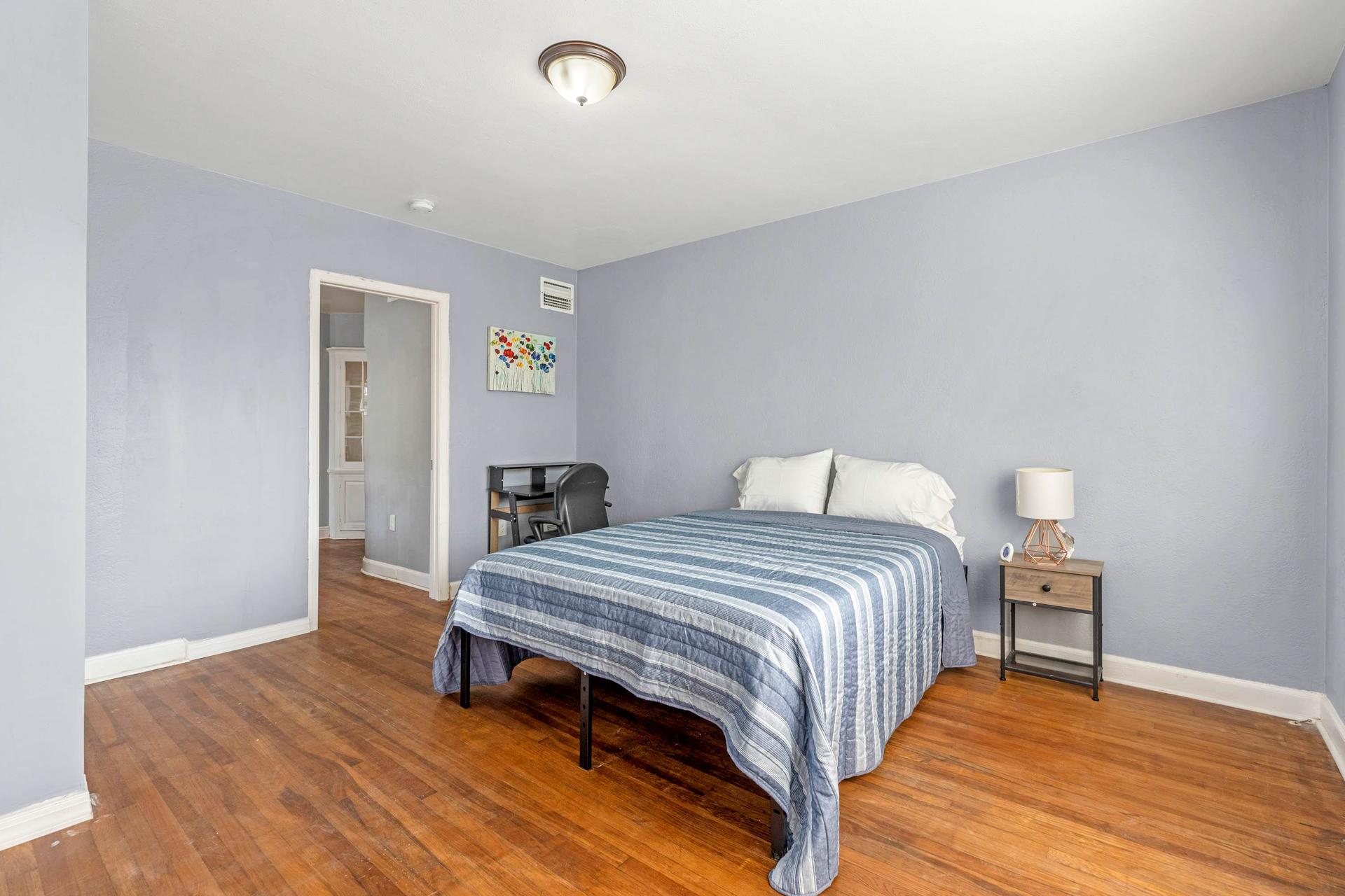 bedroom, detected:bed