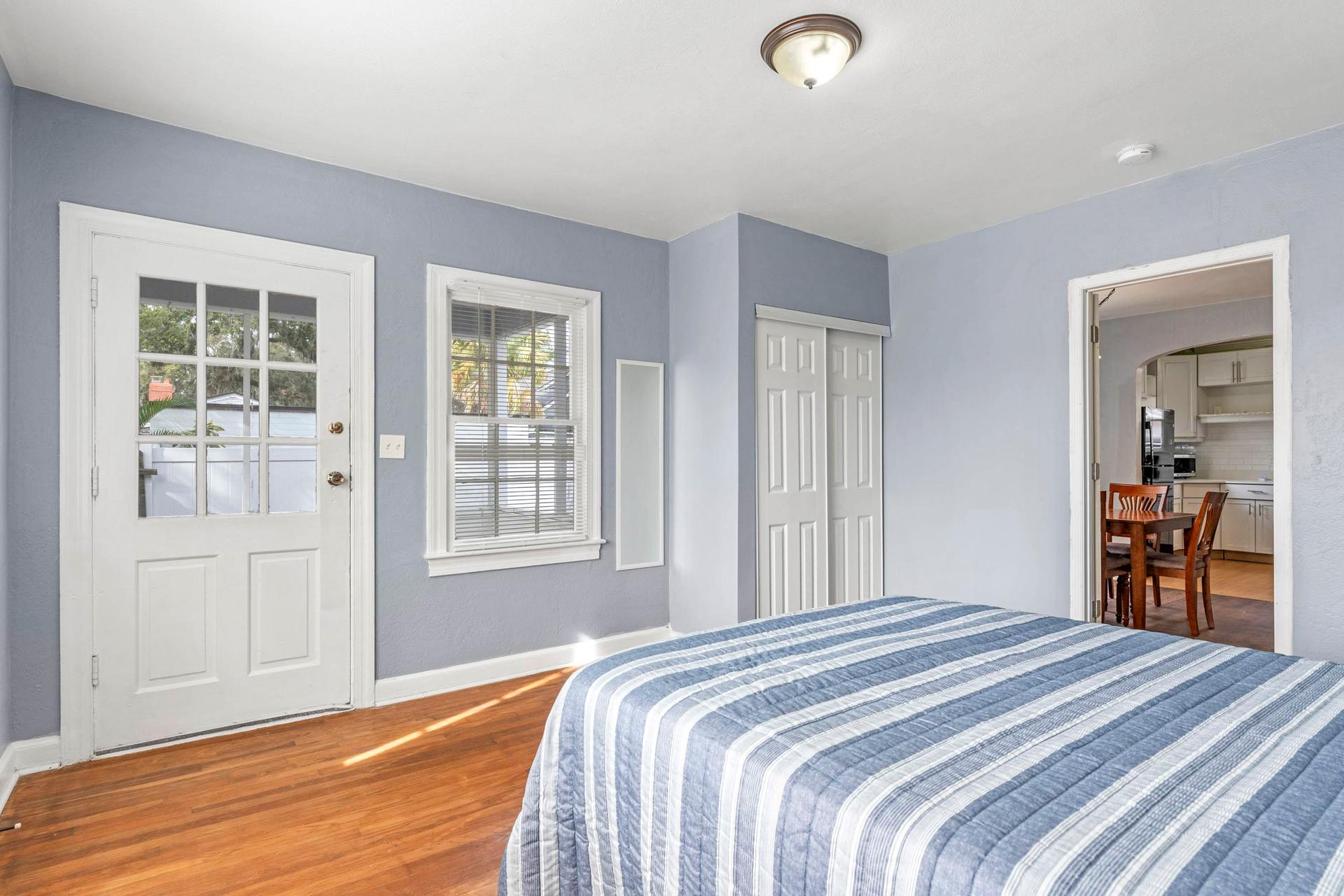 bedroom, detected:bed