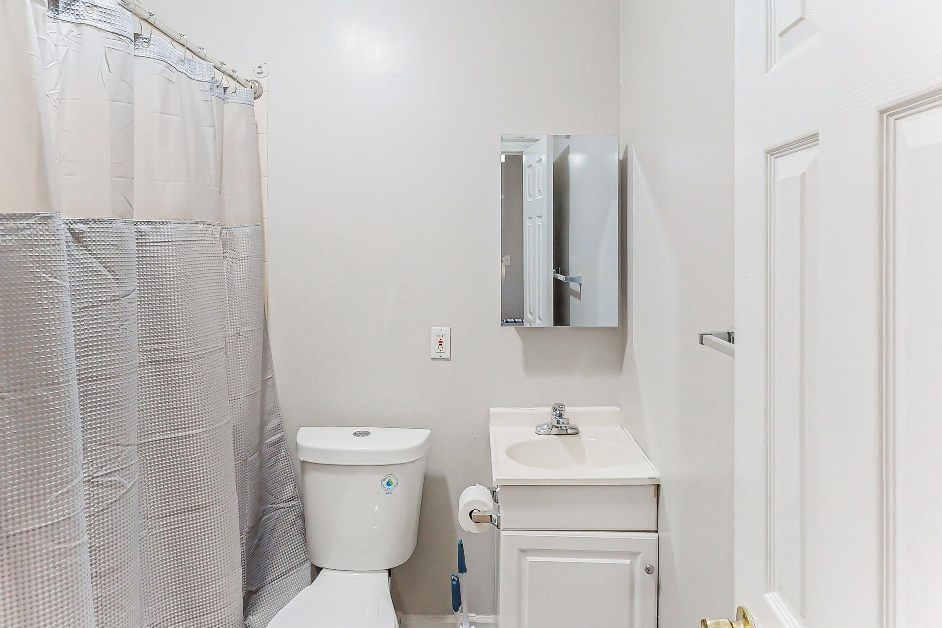 bathroom, detected:shower