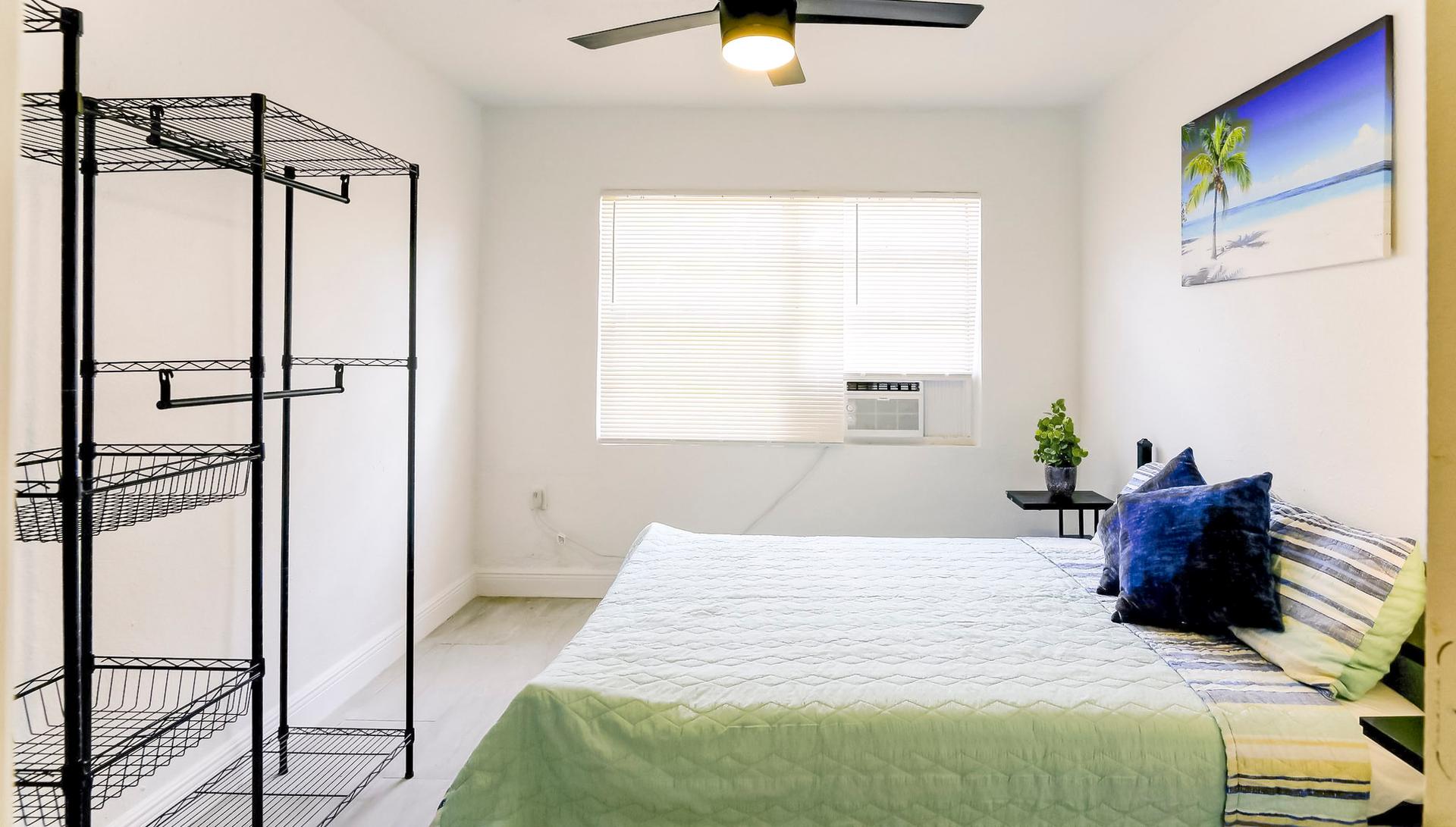 bedroom, detected:bed, ceiling fan