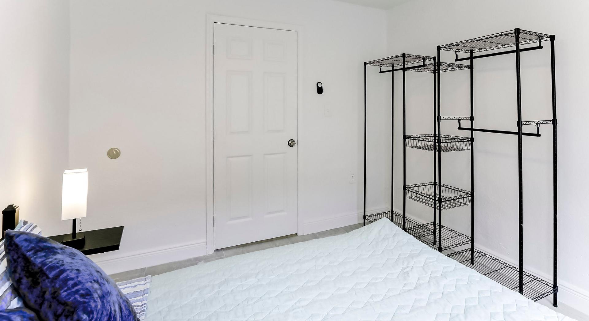 bedroom, detected:bed