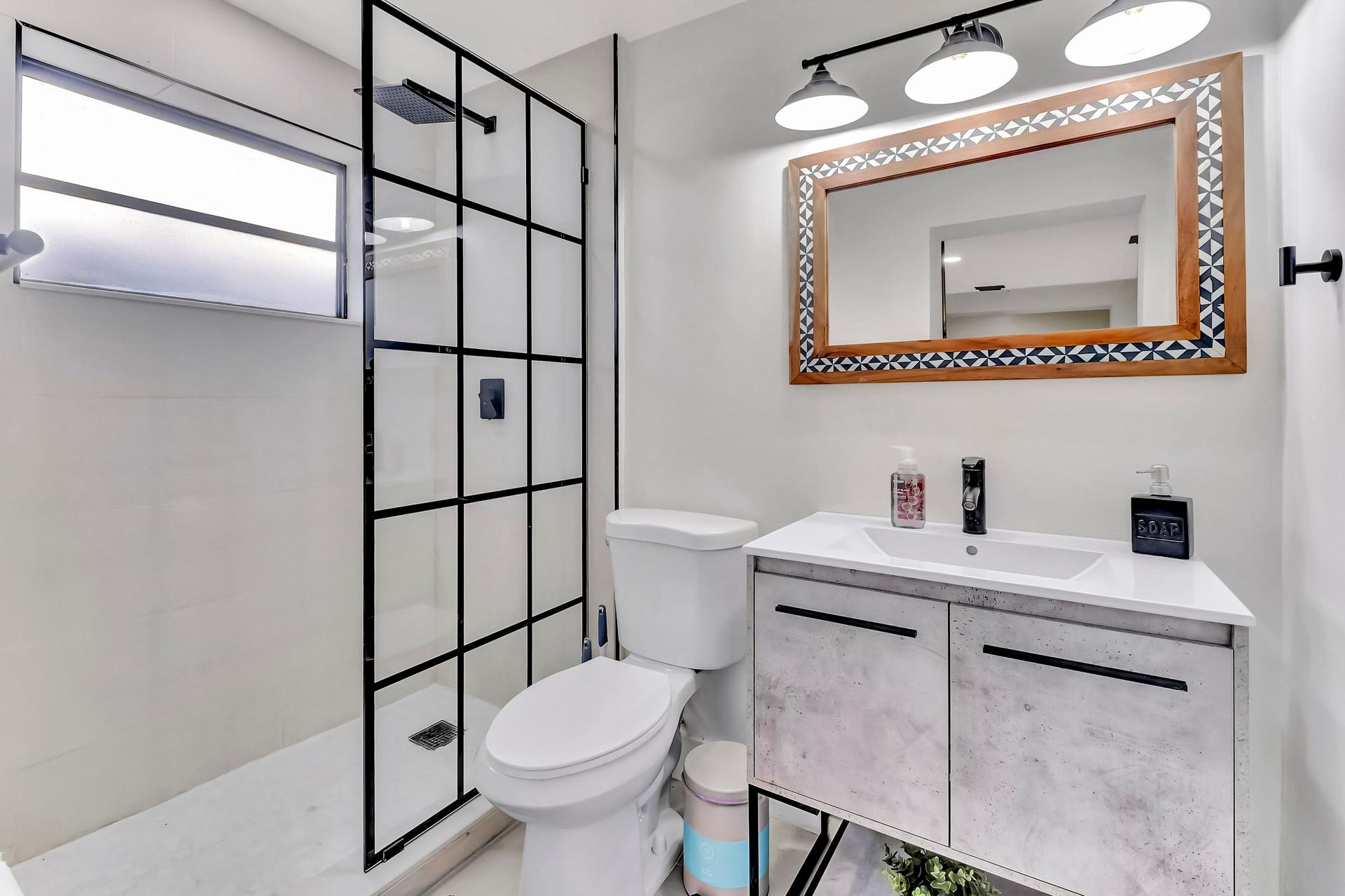 bathroom, detected: