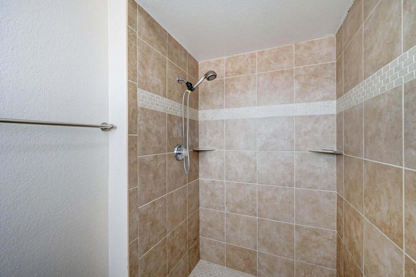 Bathroom(s)