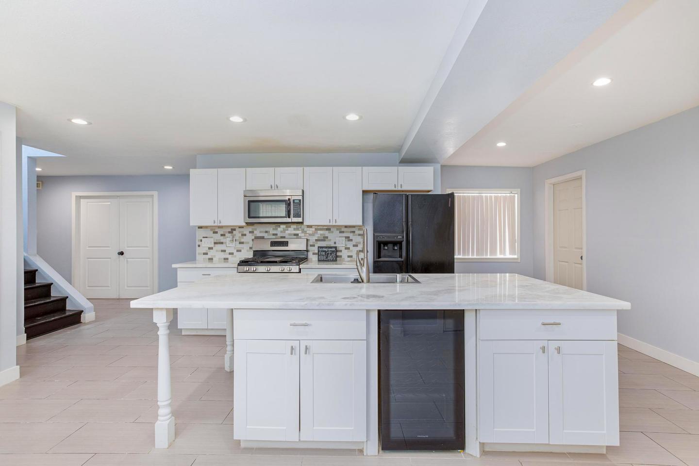 Common spaces including the kitchen