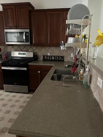 Common spaces including the kitchen