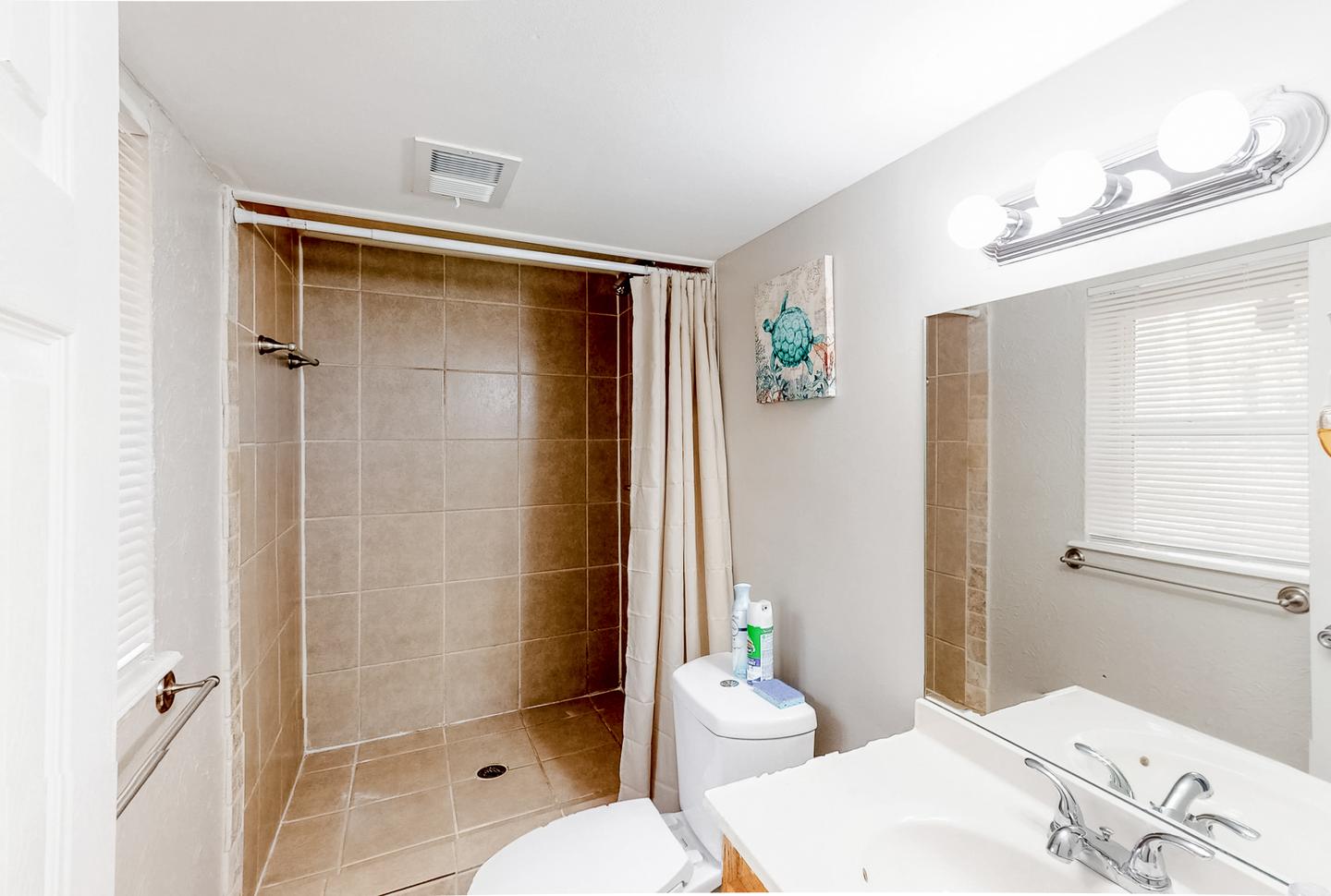 Bathroom(s)