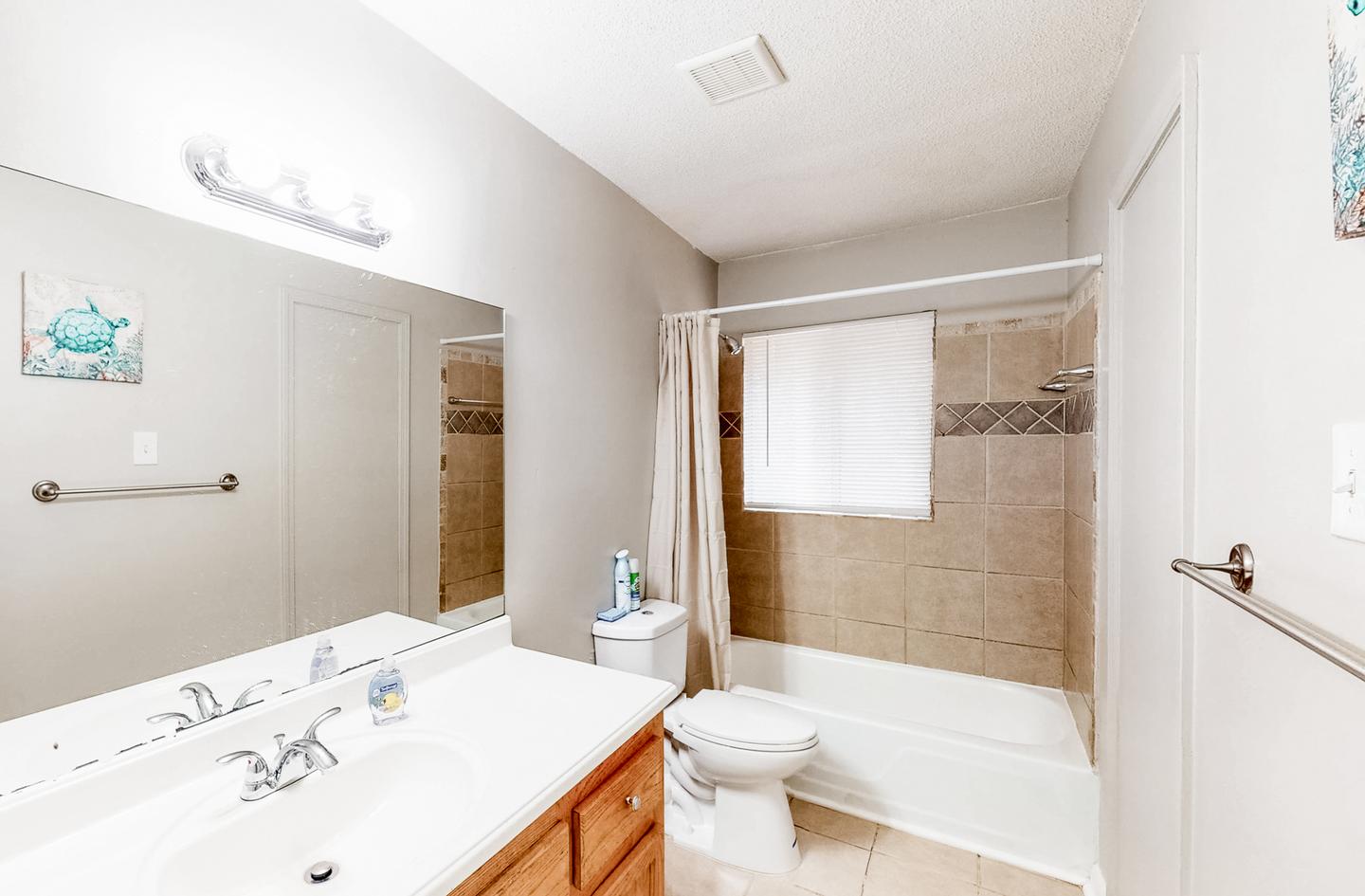 Bathroom(s)
