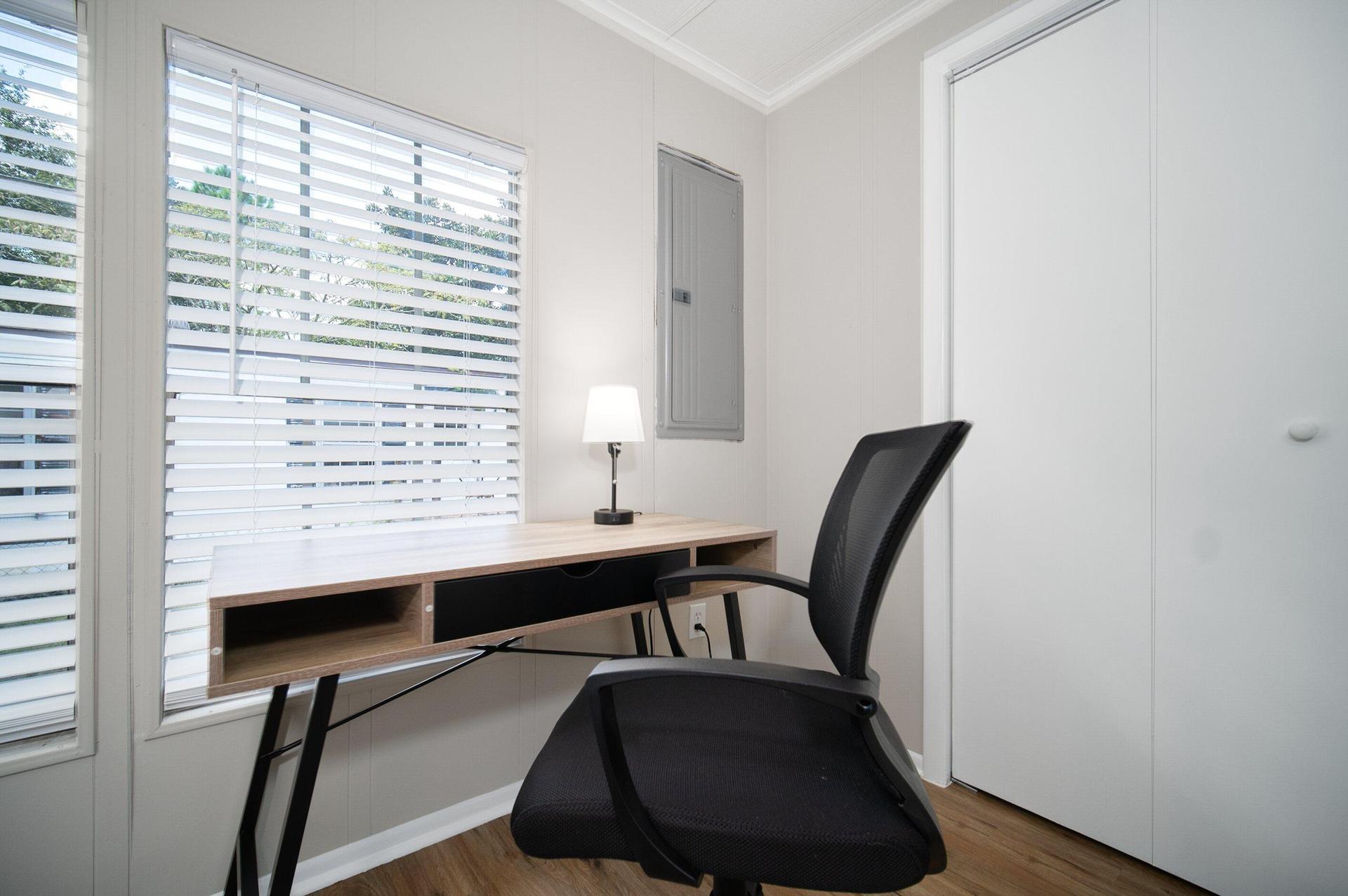 Queen size bed, with desk, chair, full closet, 2 dressers, nightstand and lamp