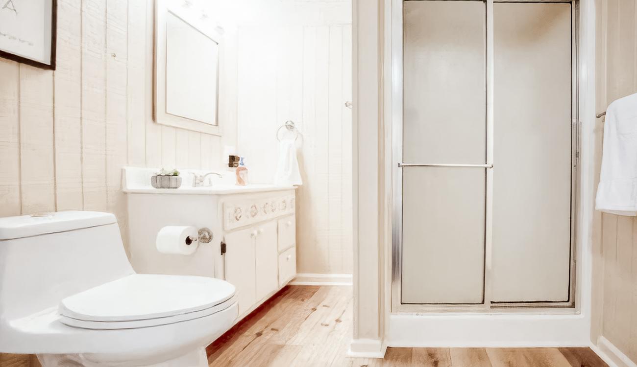 Bathroom(s)