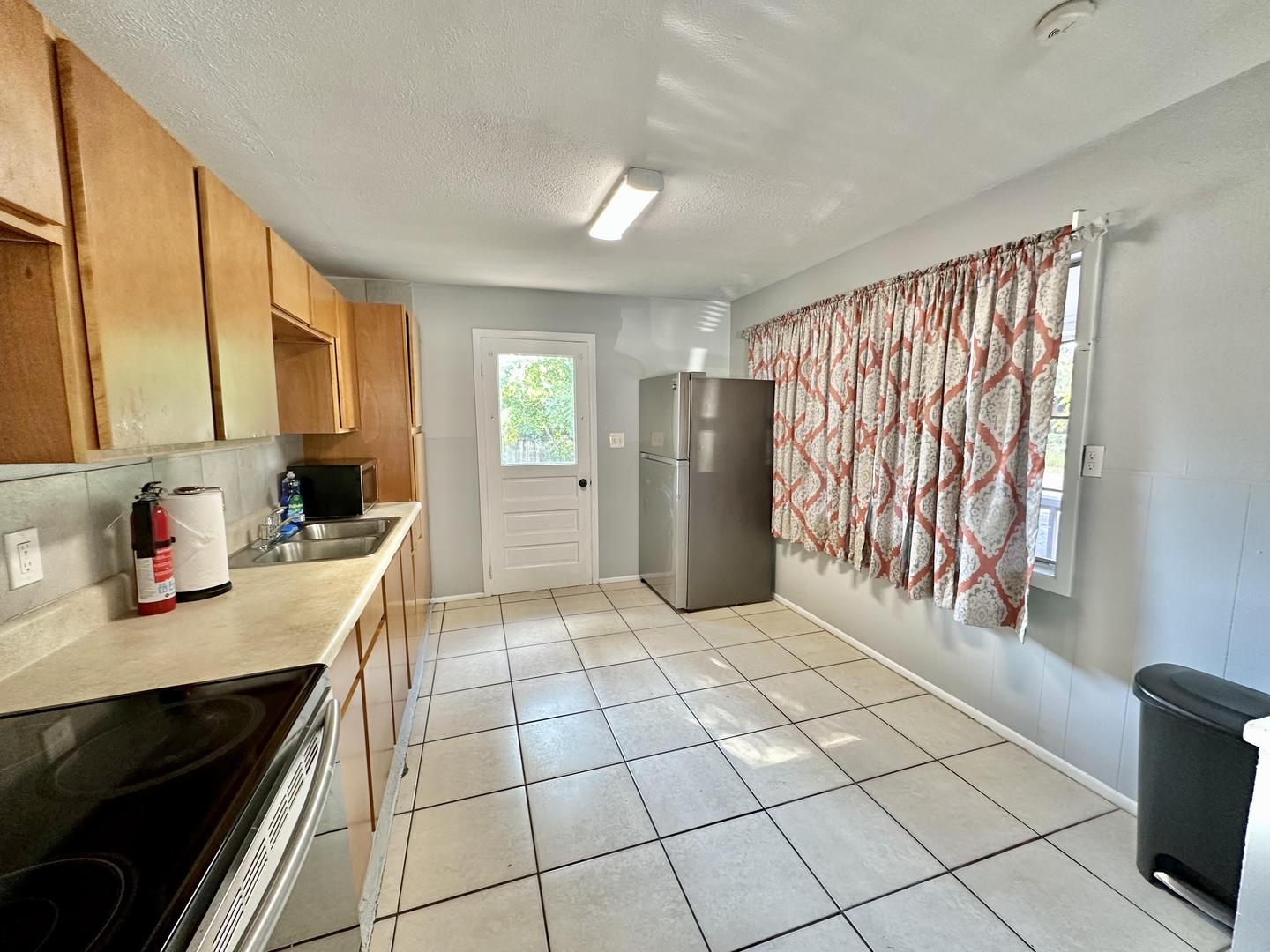 Common spaces including the kitchen