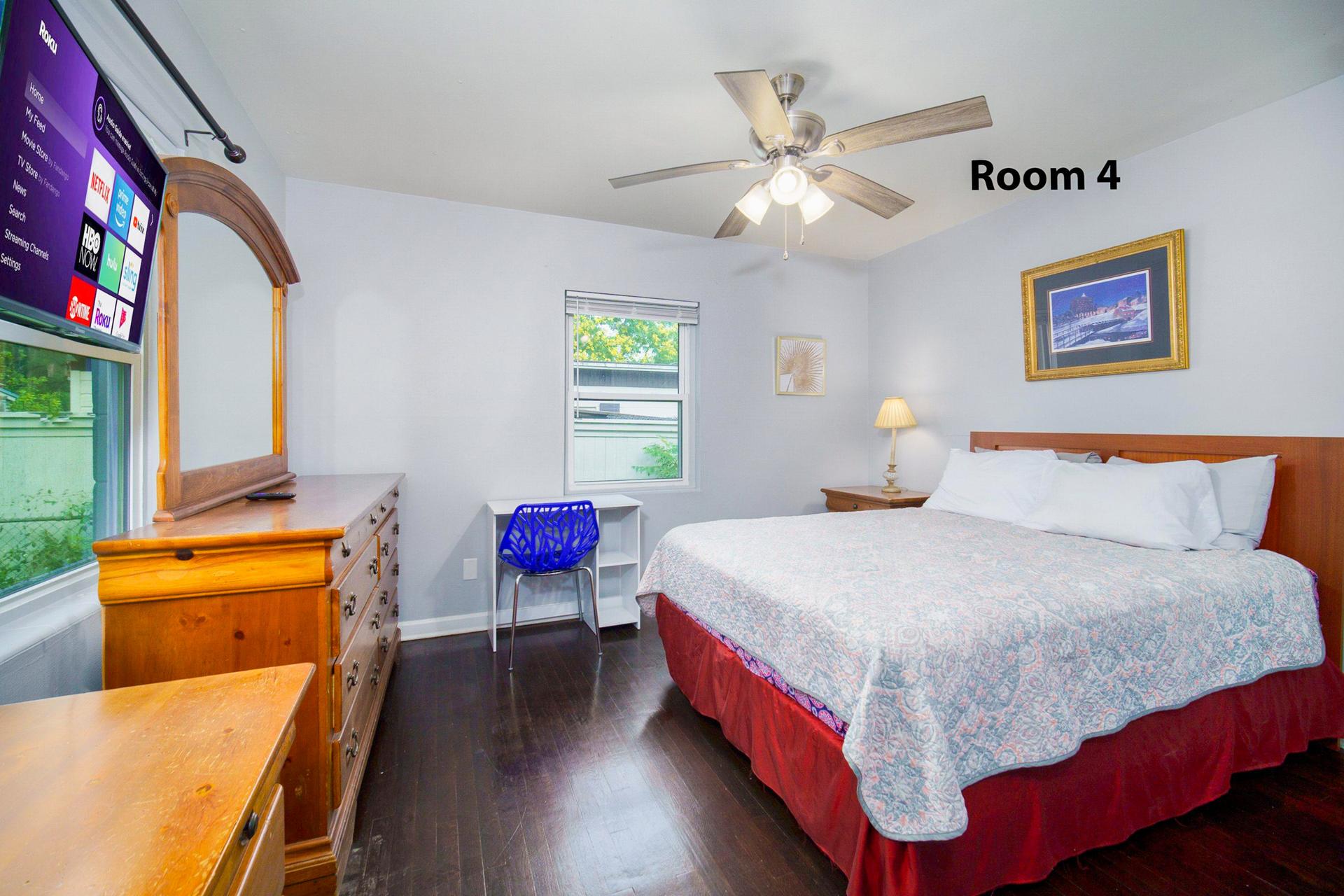 bedroom, detected:ceiling fan, bed, window blind