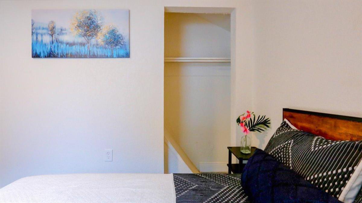 living_room, detected: