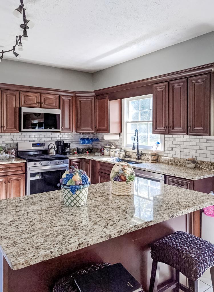 Common spaces including the kitchen