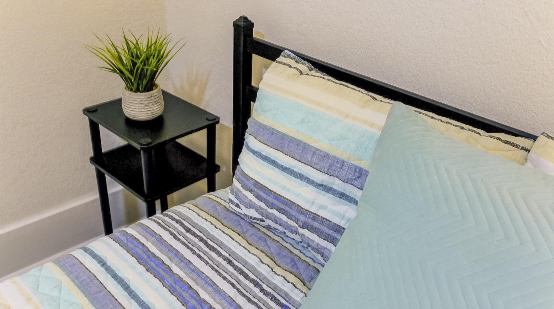 bedroom, detected:bed