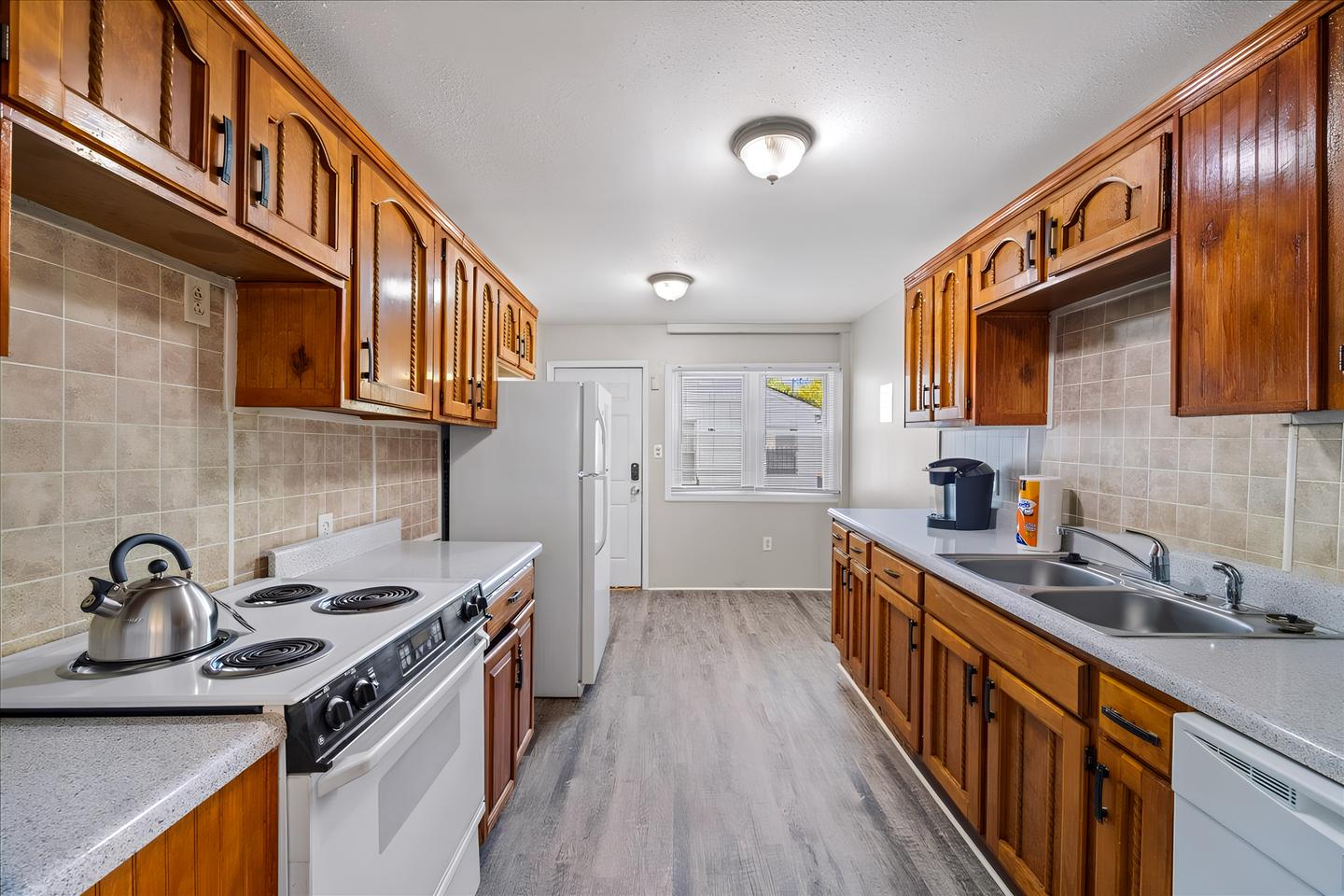 Common spaces including the kitchen