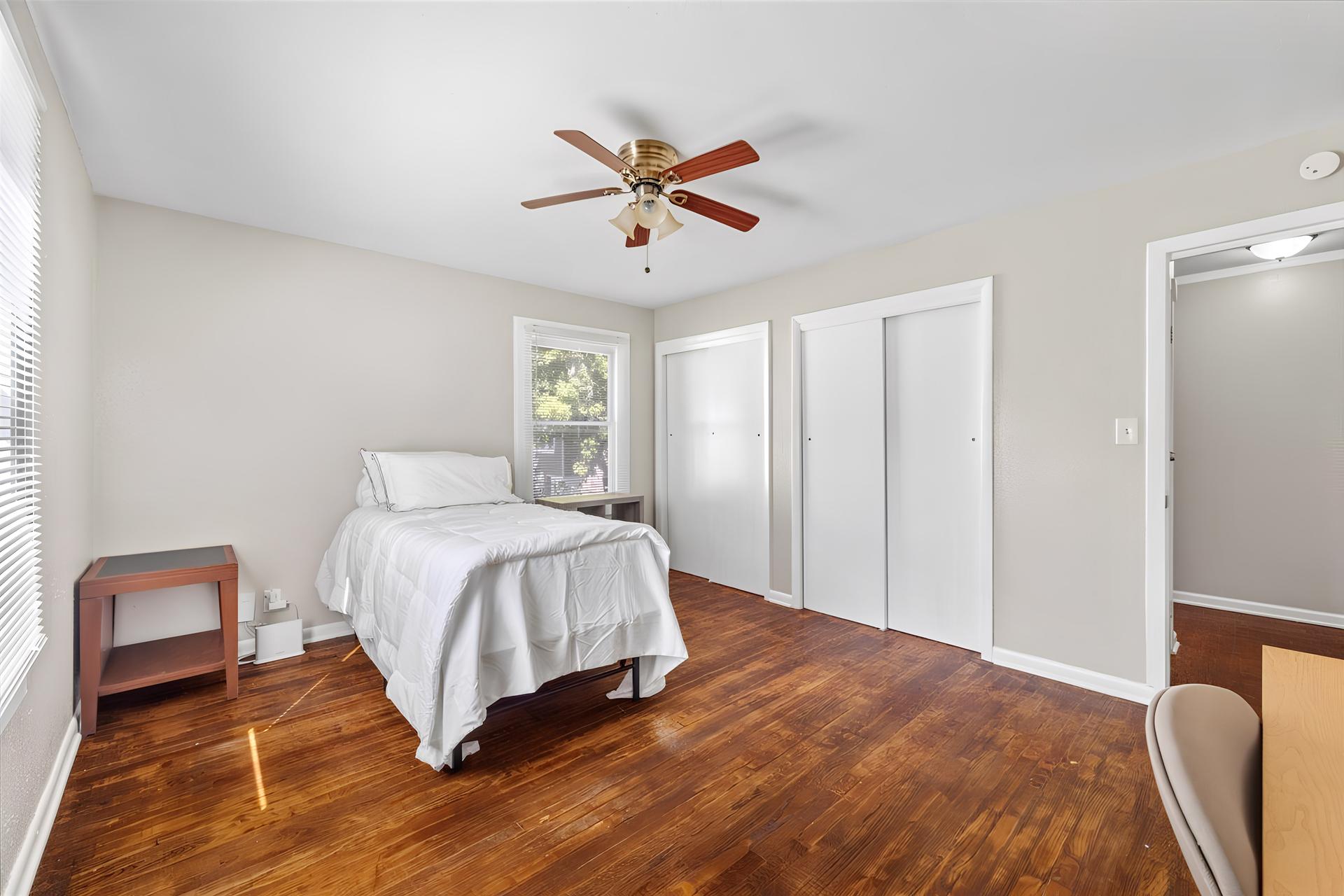 living_room, detected:ceiling fan, window blind
