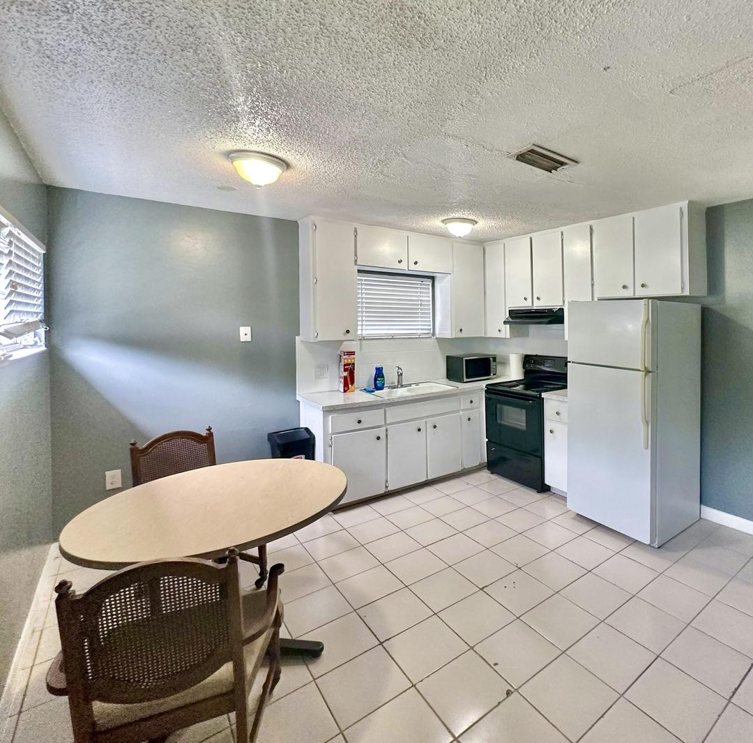 Common spaces including the kitchen