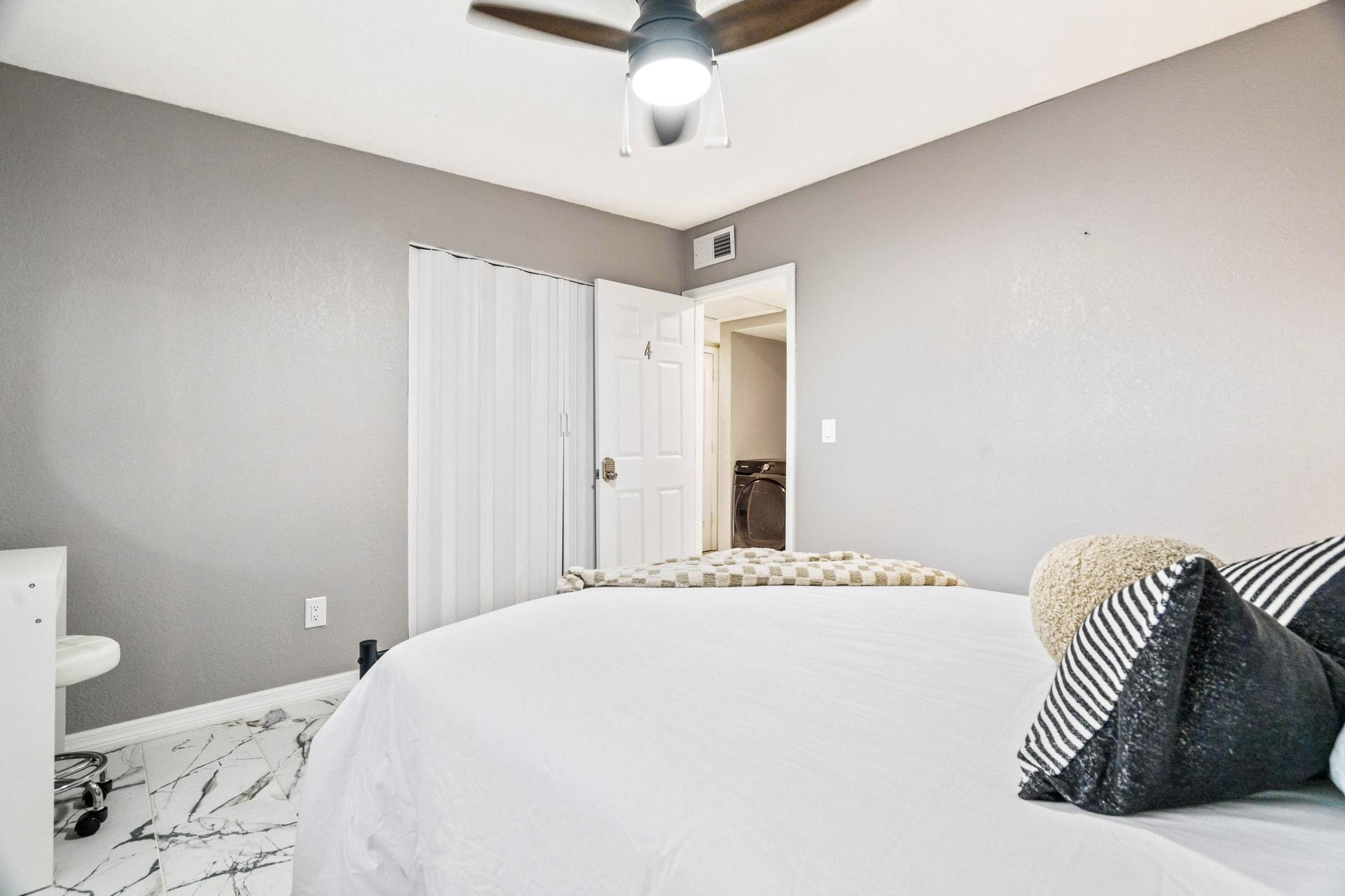 bedroom, detected:bed, ceiling fan