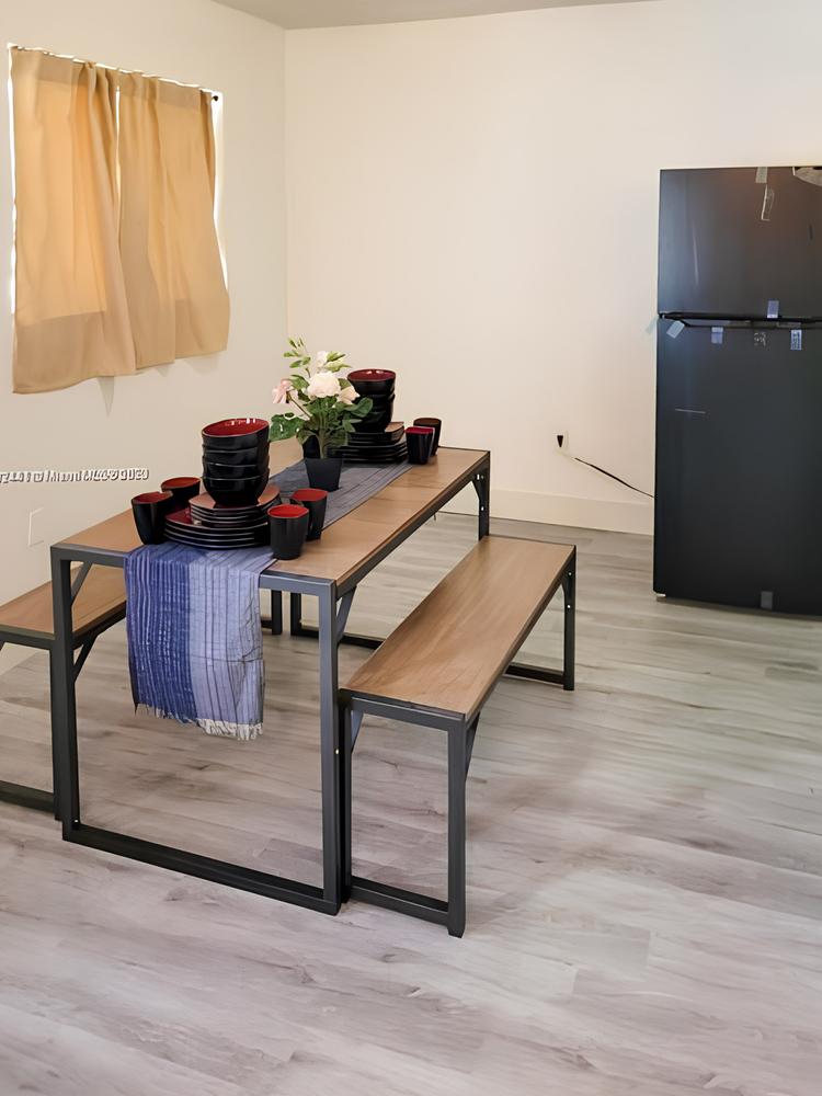 Common spaces including the kitchen