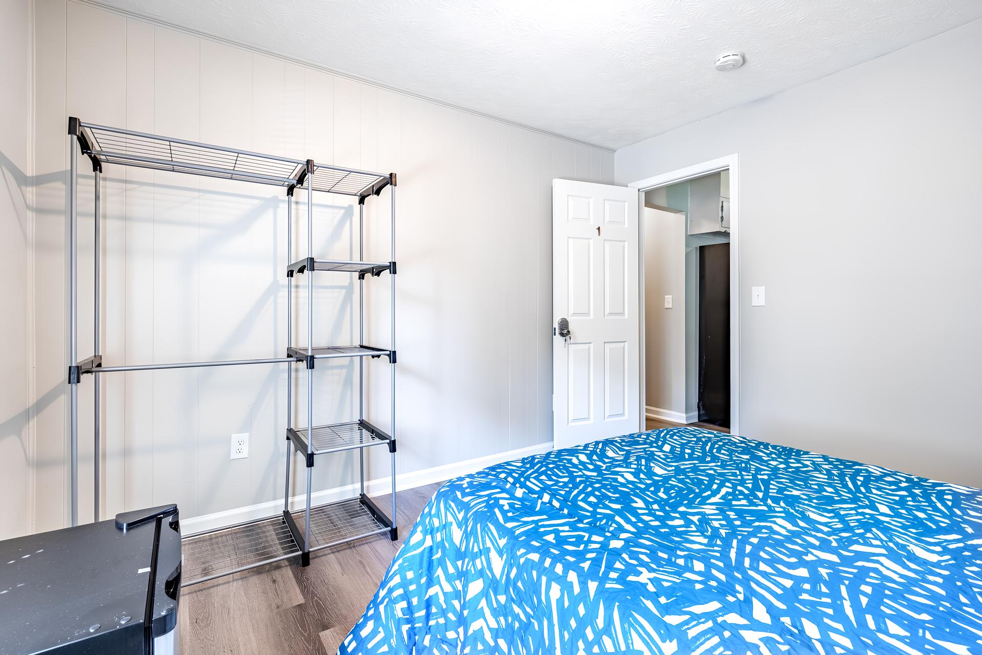 bedroom, detected:bed