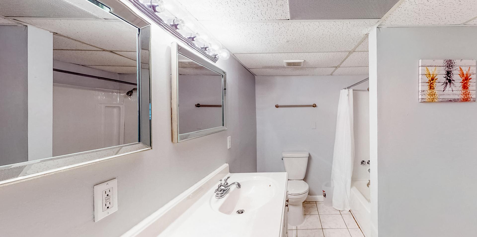 Bathroom(s)