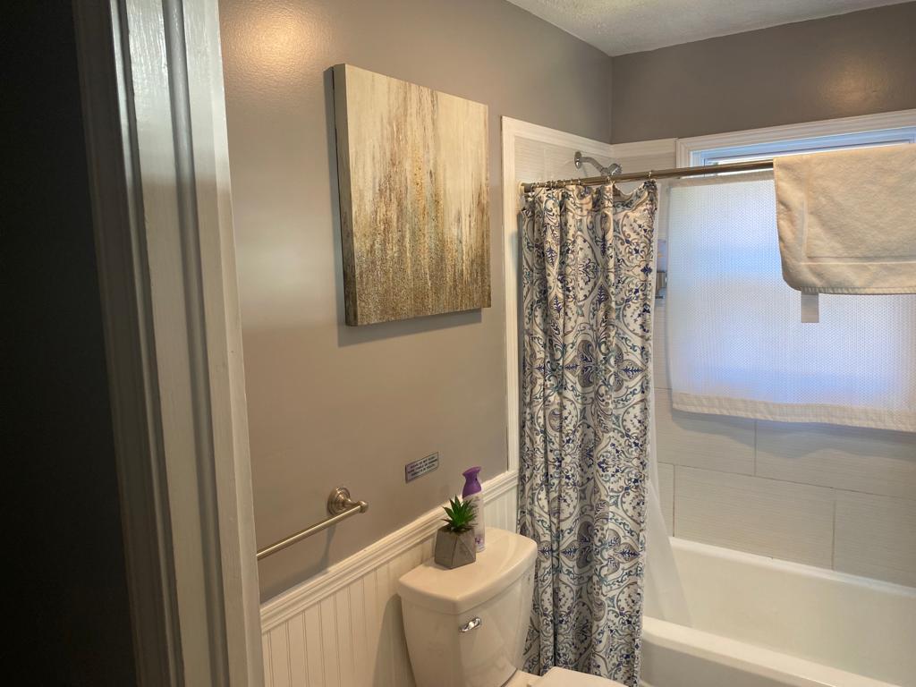 Bathroom 2