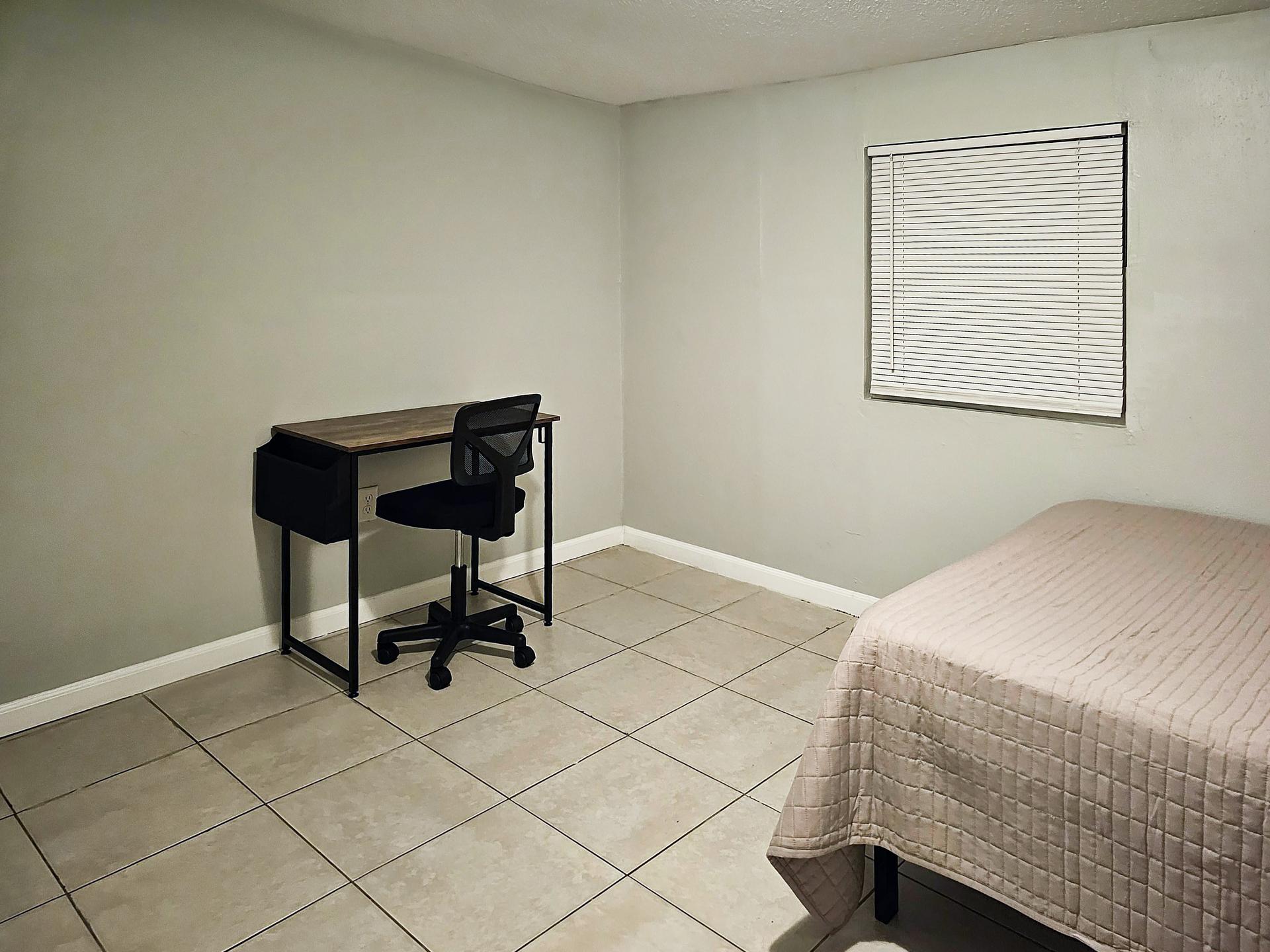 bedroom, detected:bed