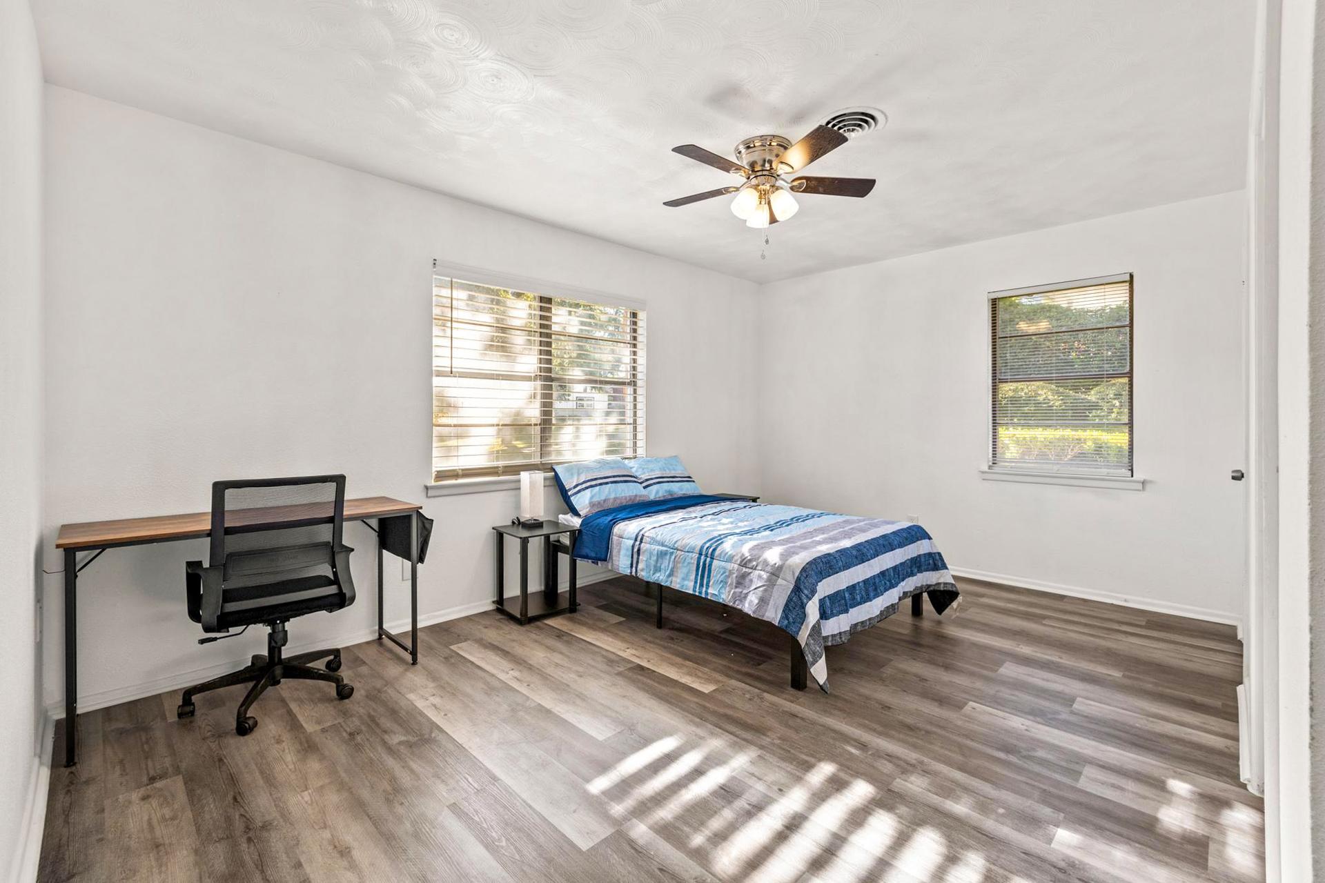 living_room, detected:ceiling fan, window blind