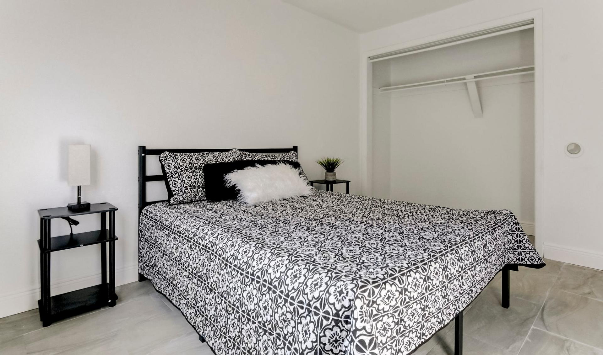 bedroom, detected:bed