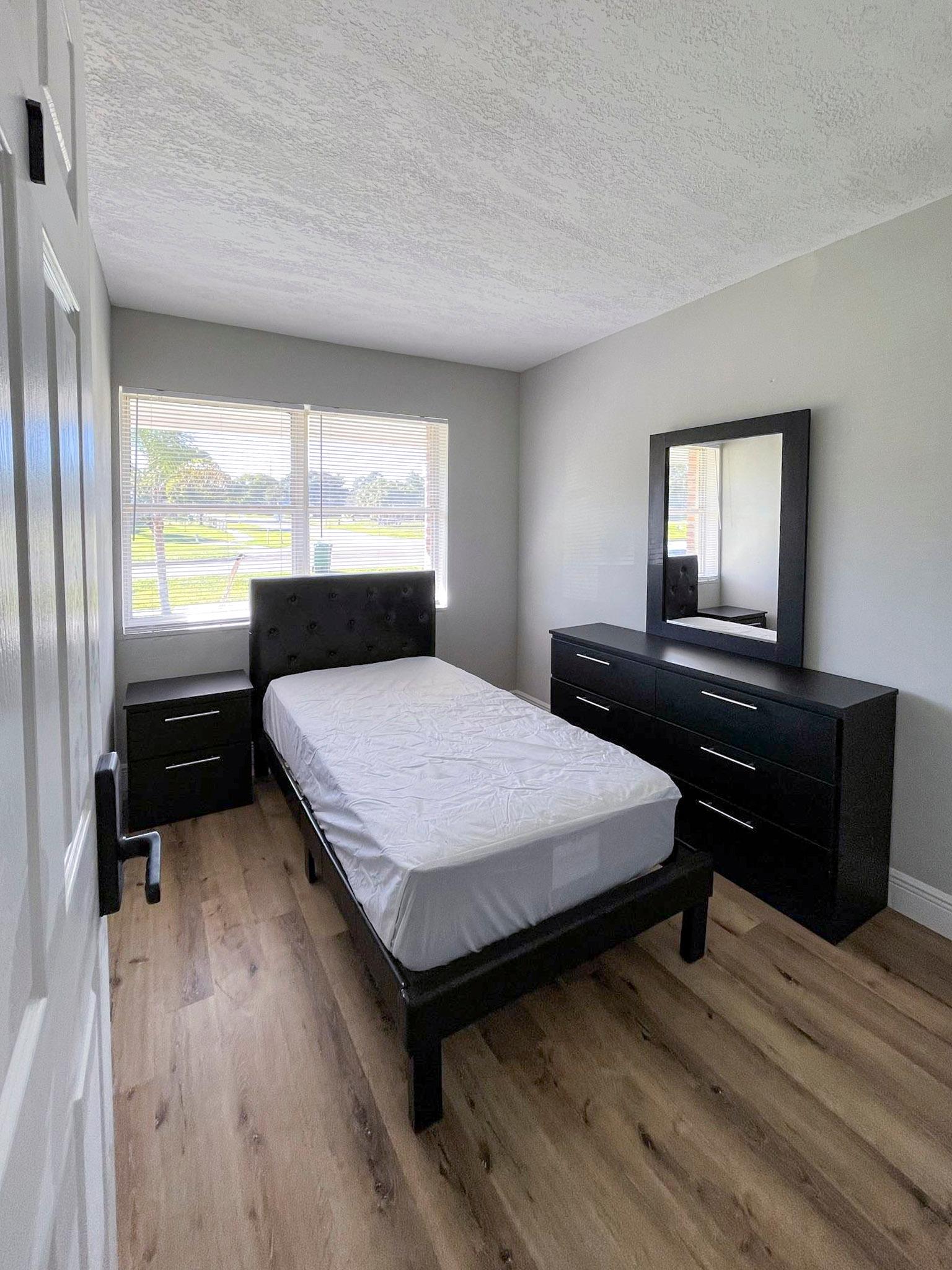 bedroom, detected:bed, window blind
