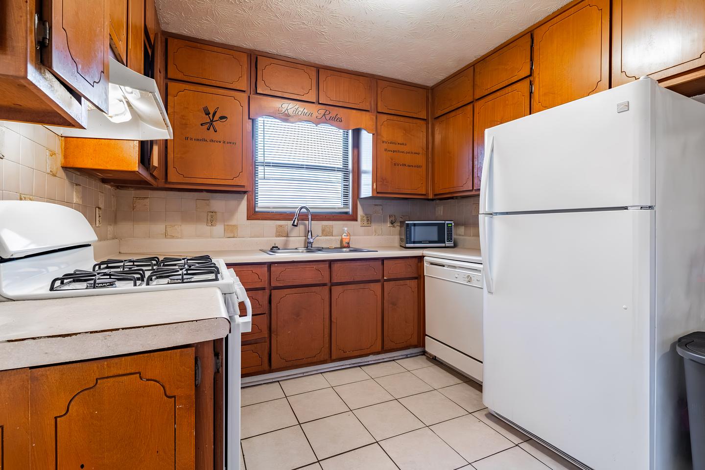 Common spaces including the kitchen