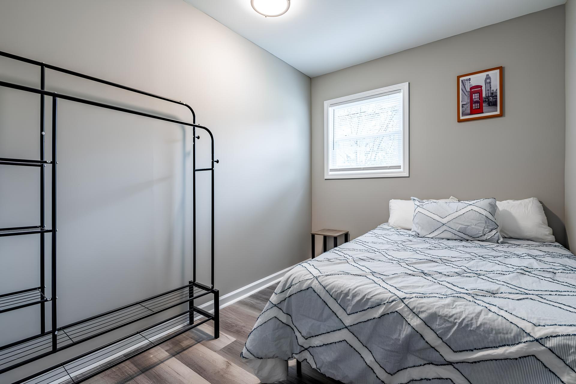 bedroom, detected:bed