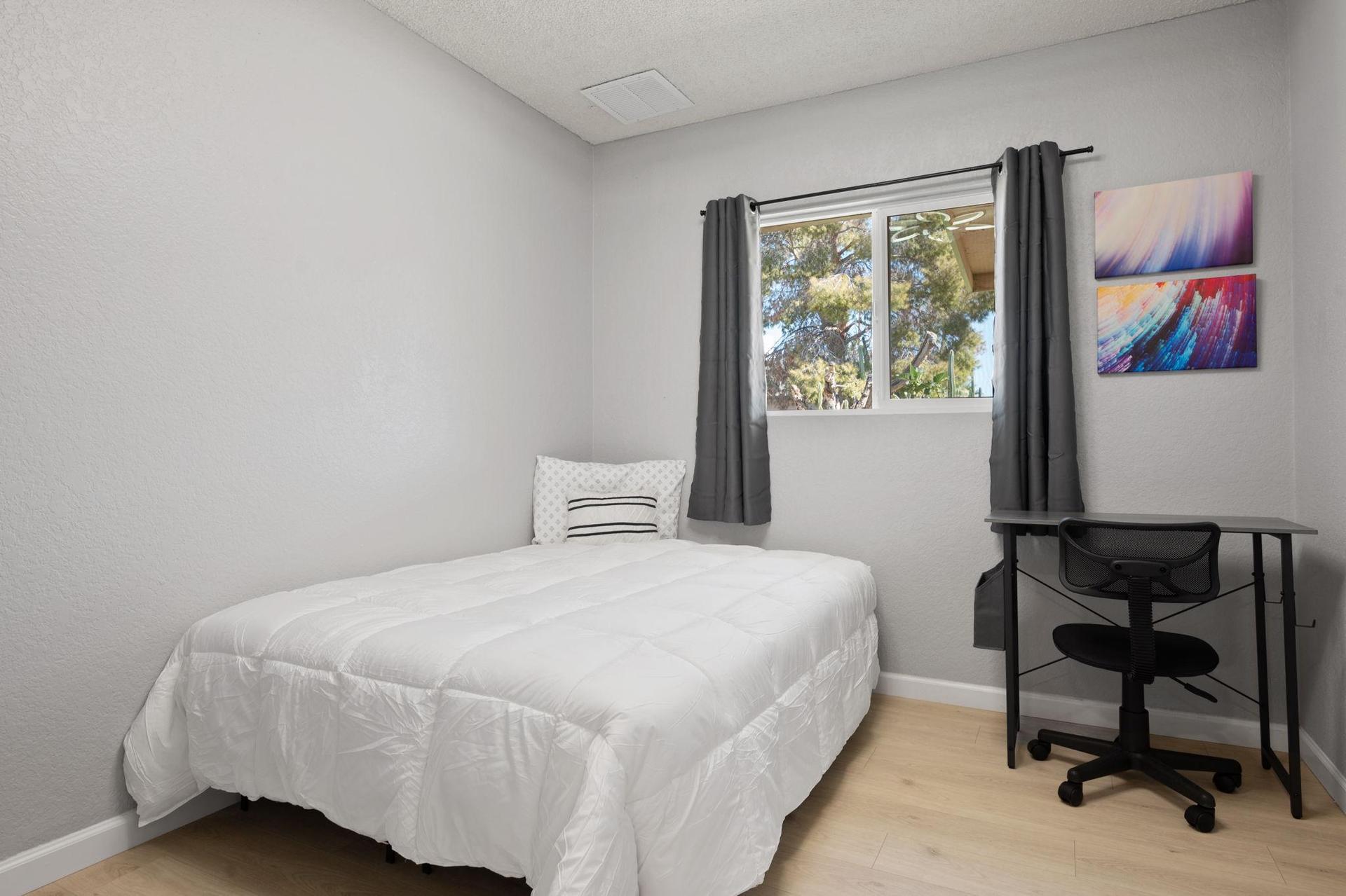 Full bed mattress with plush toper