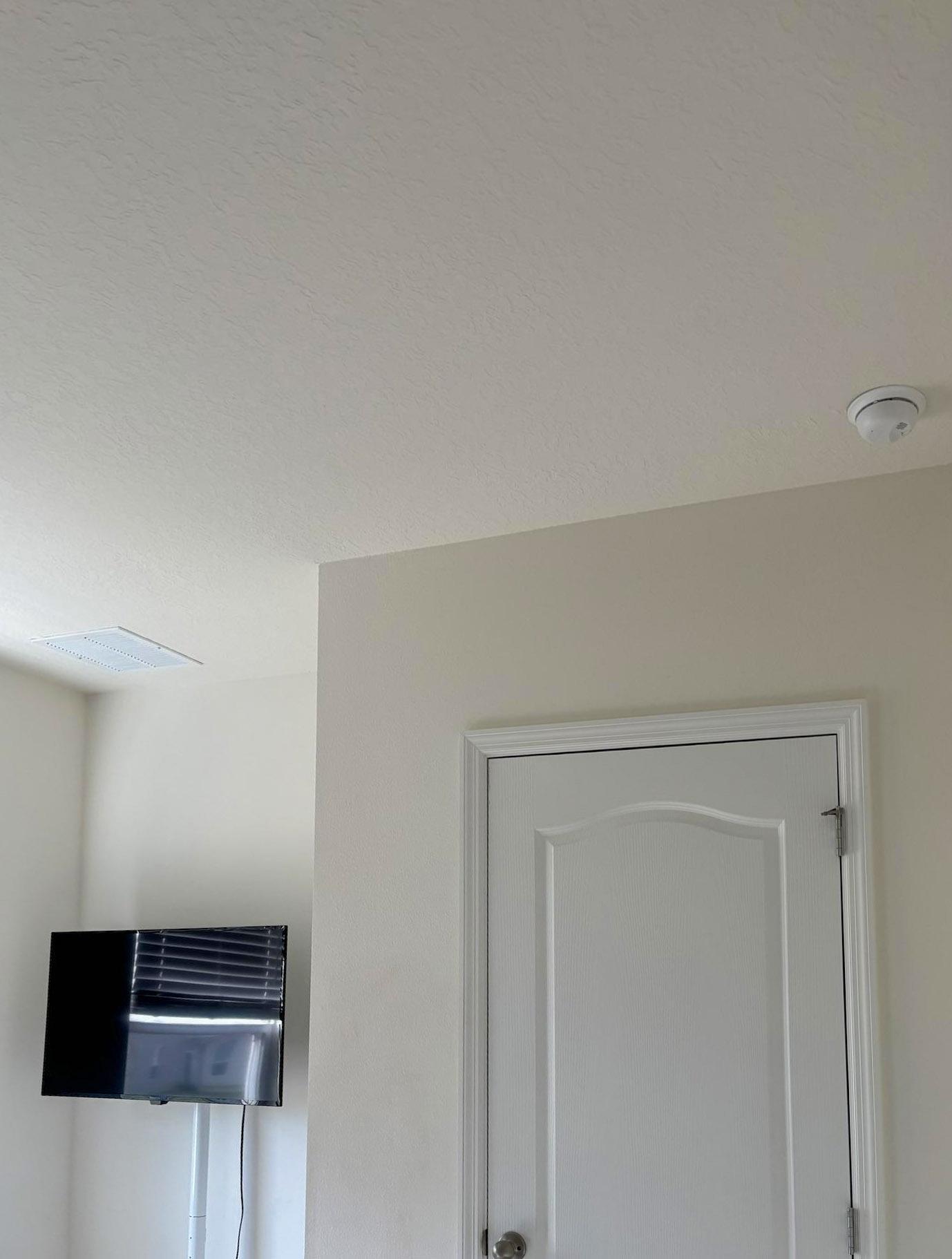 smoke alarm