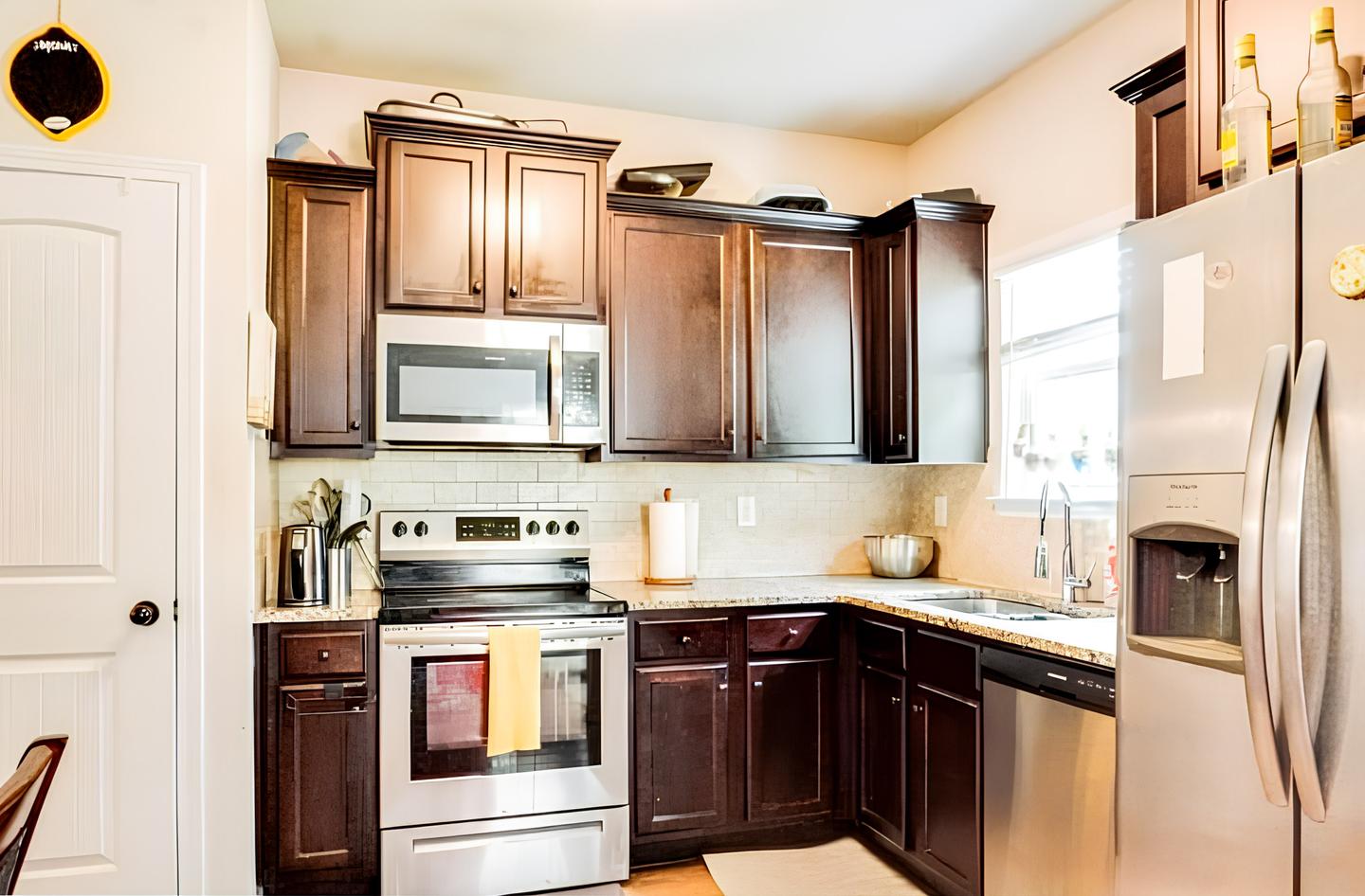 Common spaces including the kitchen