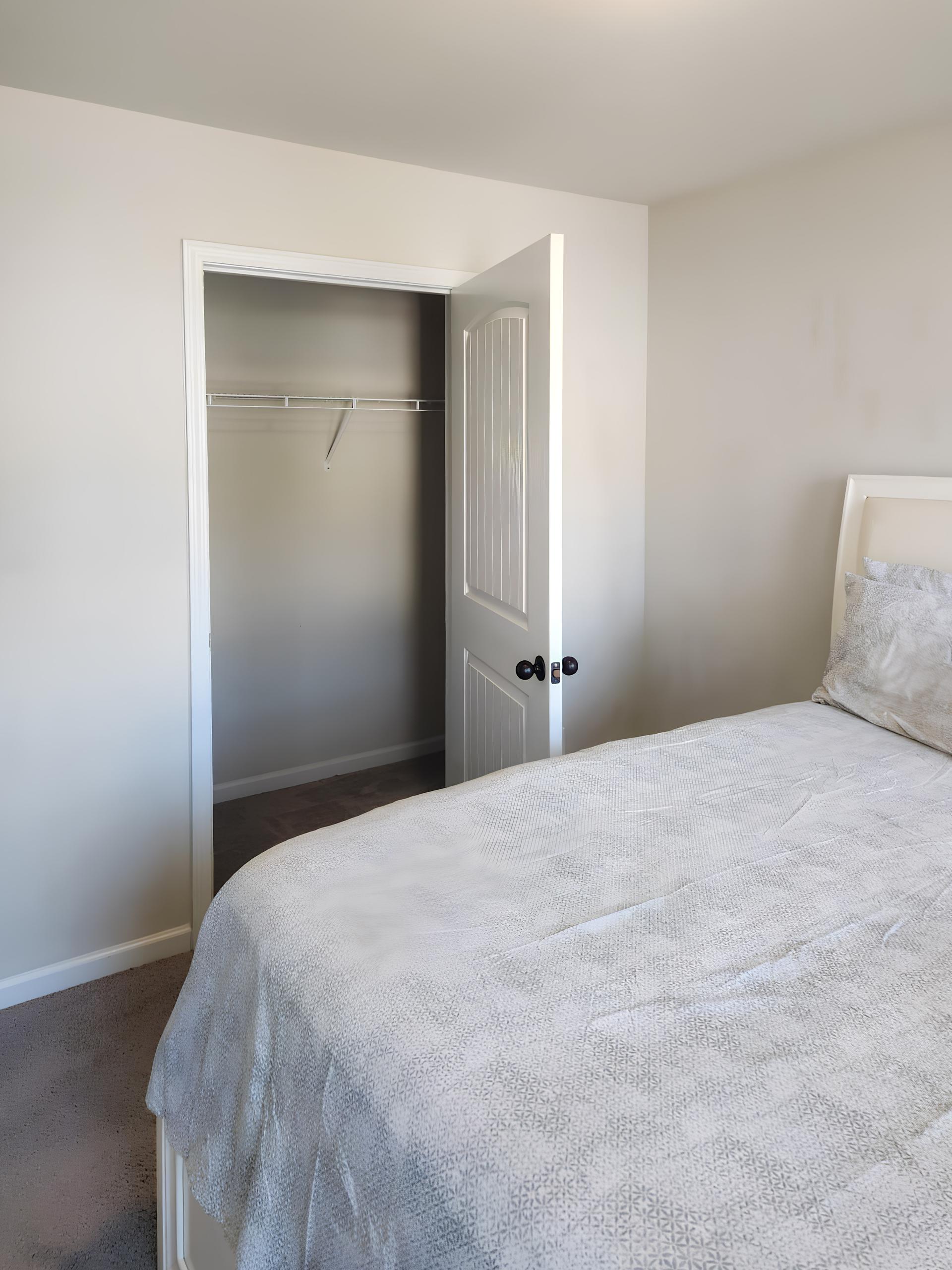 bedroom, detected:bed