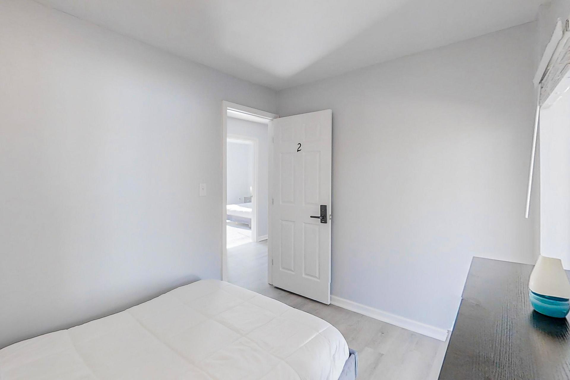 bedroom, detected:bed
