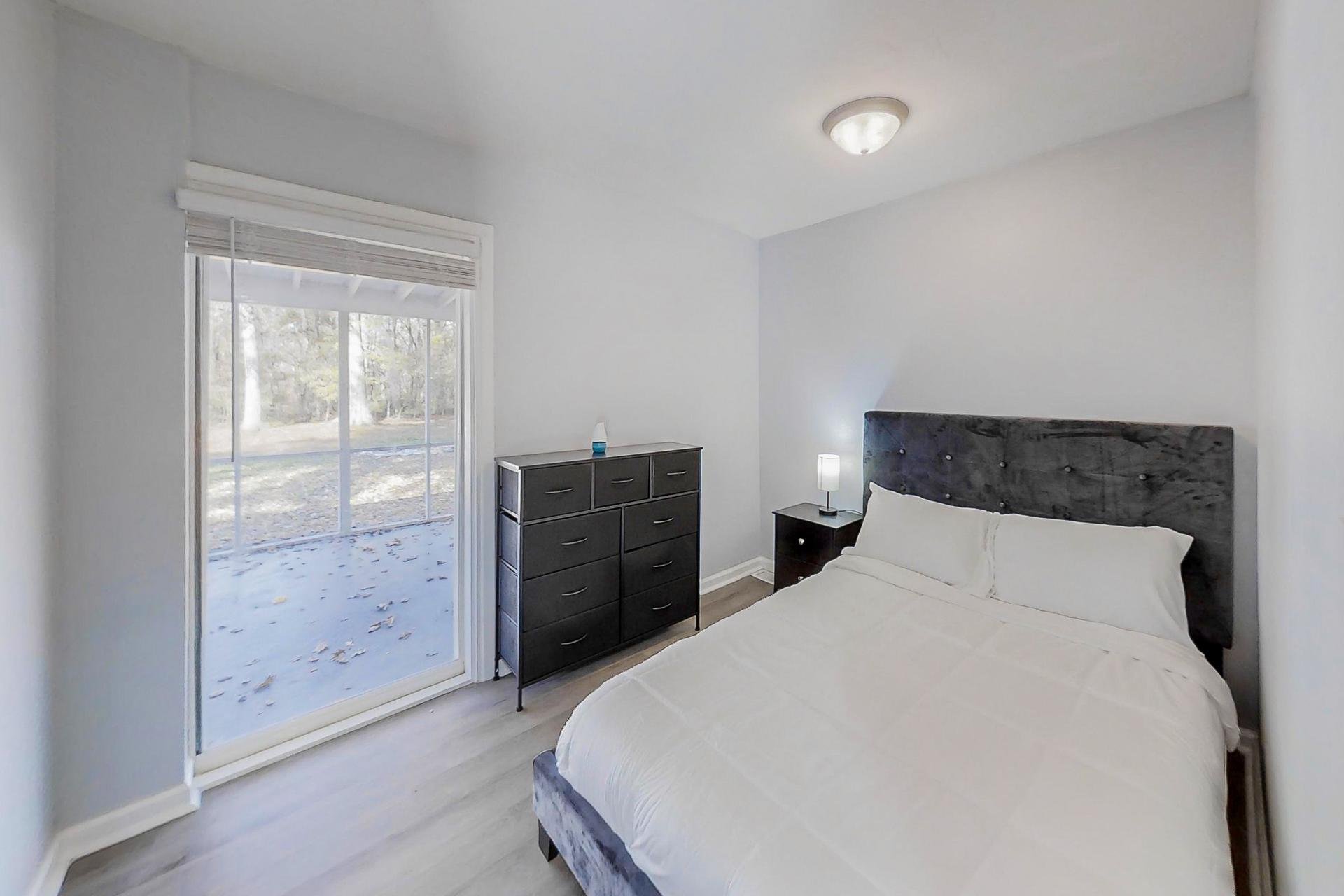 bedroom, detected:bed