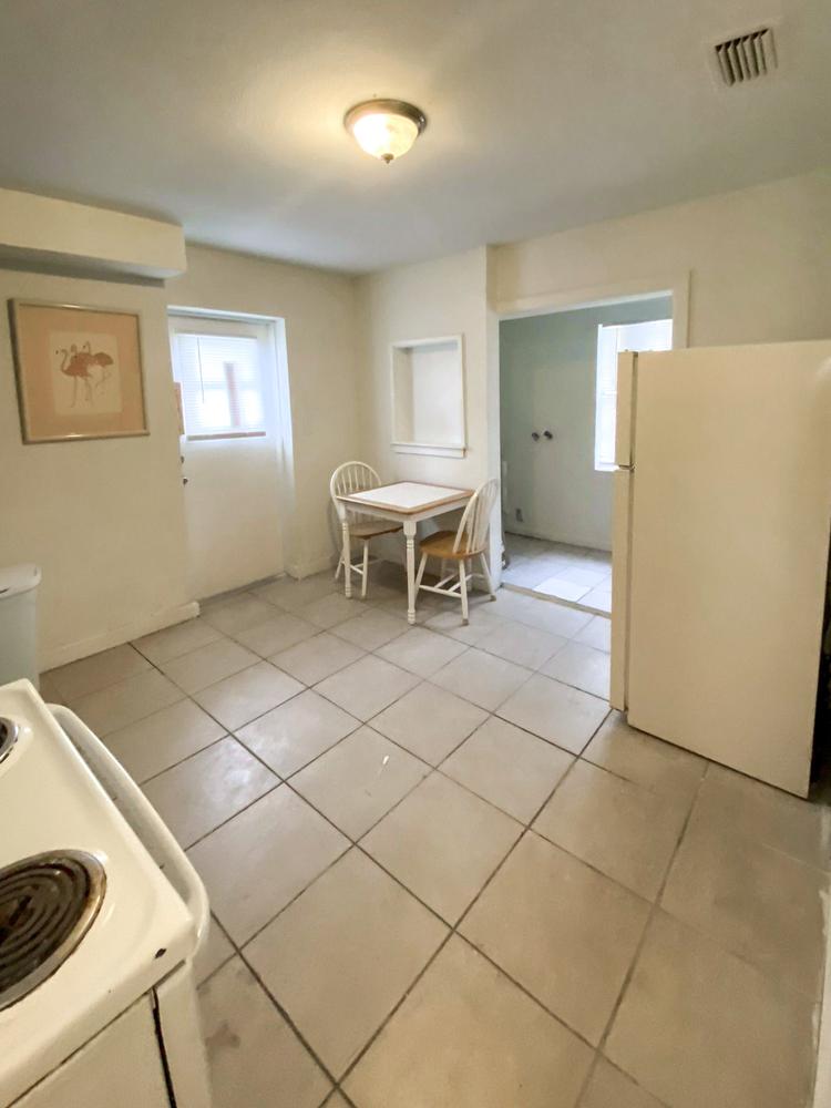 Common spaces including the kitchen