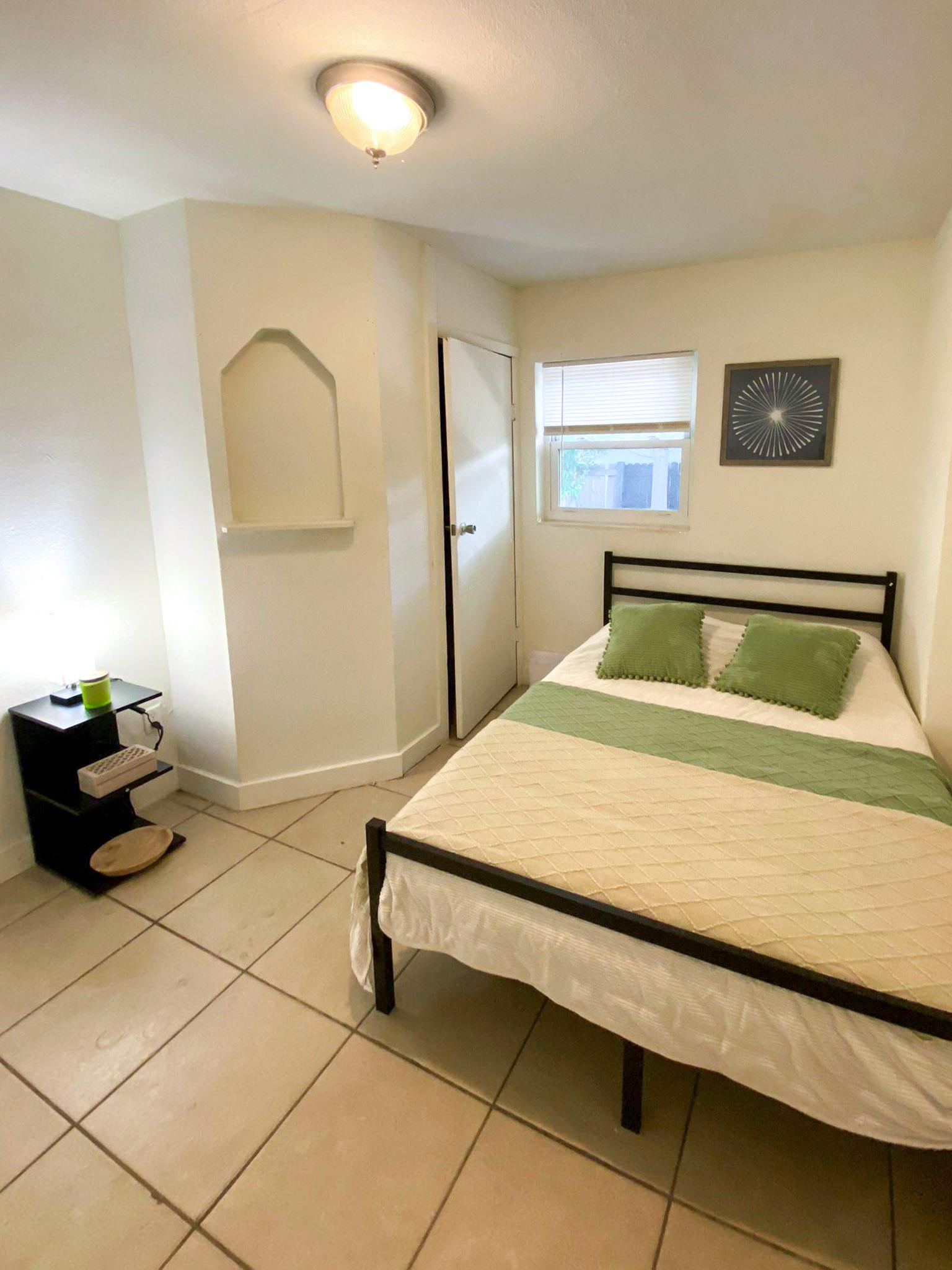 bed photo1