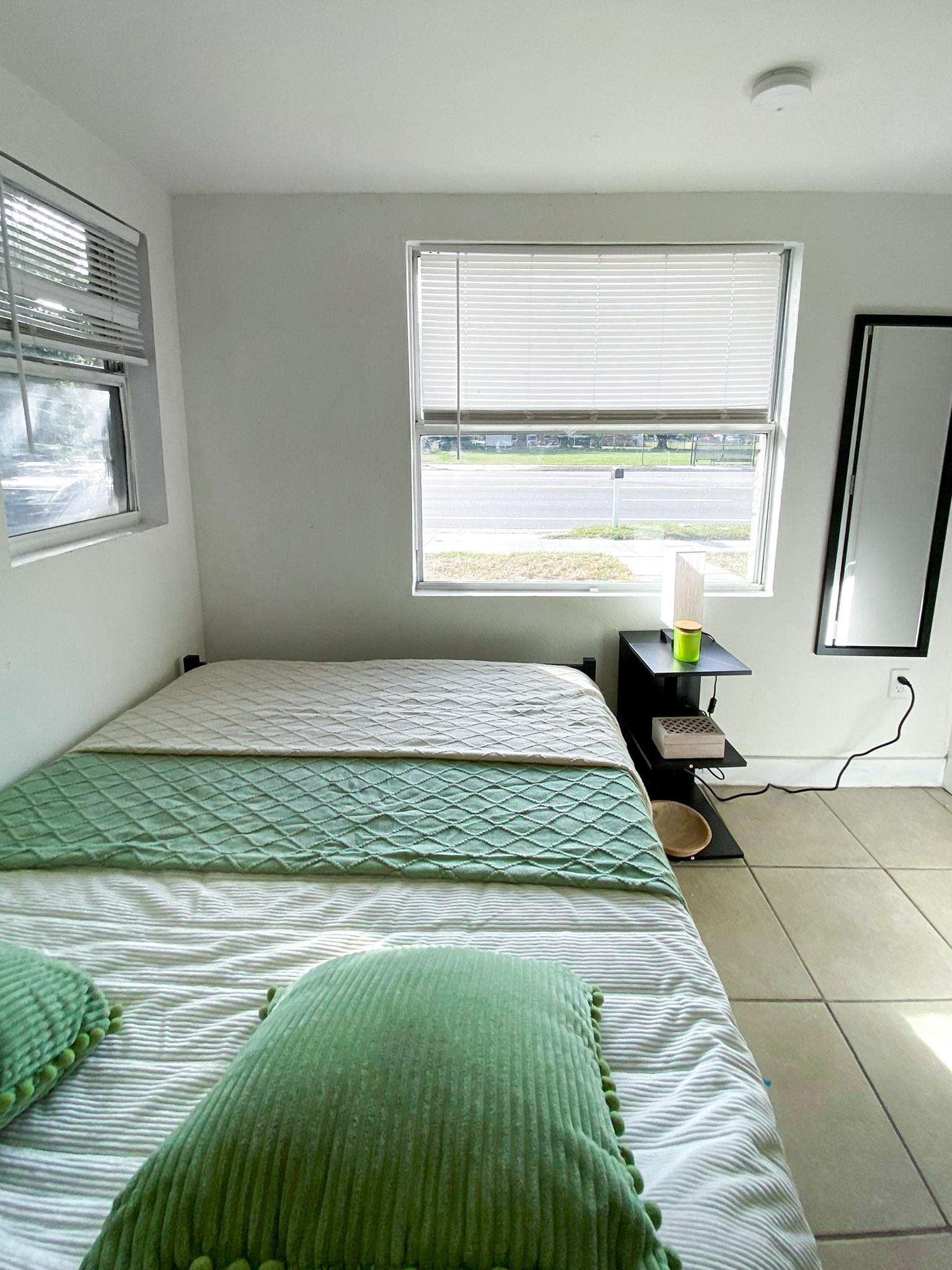 bed photo2